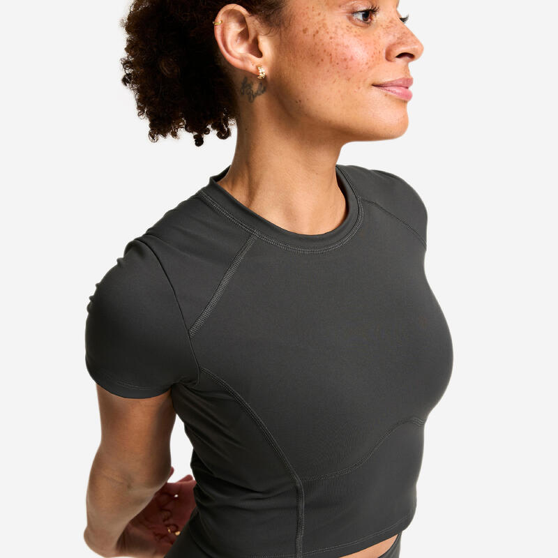 Női fitneszpóló