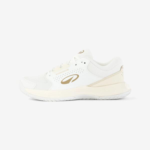 White multi-court tennis shoe