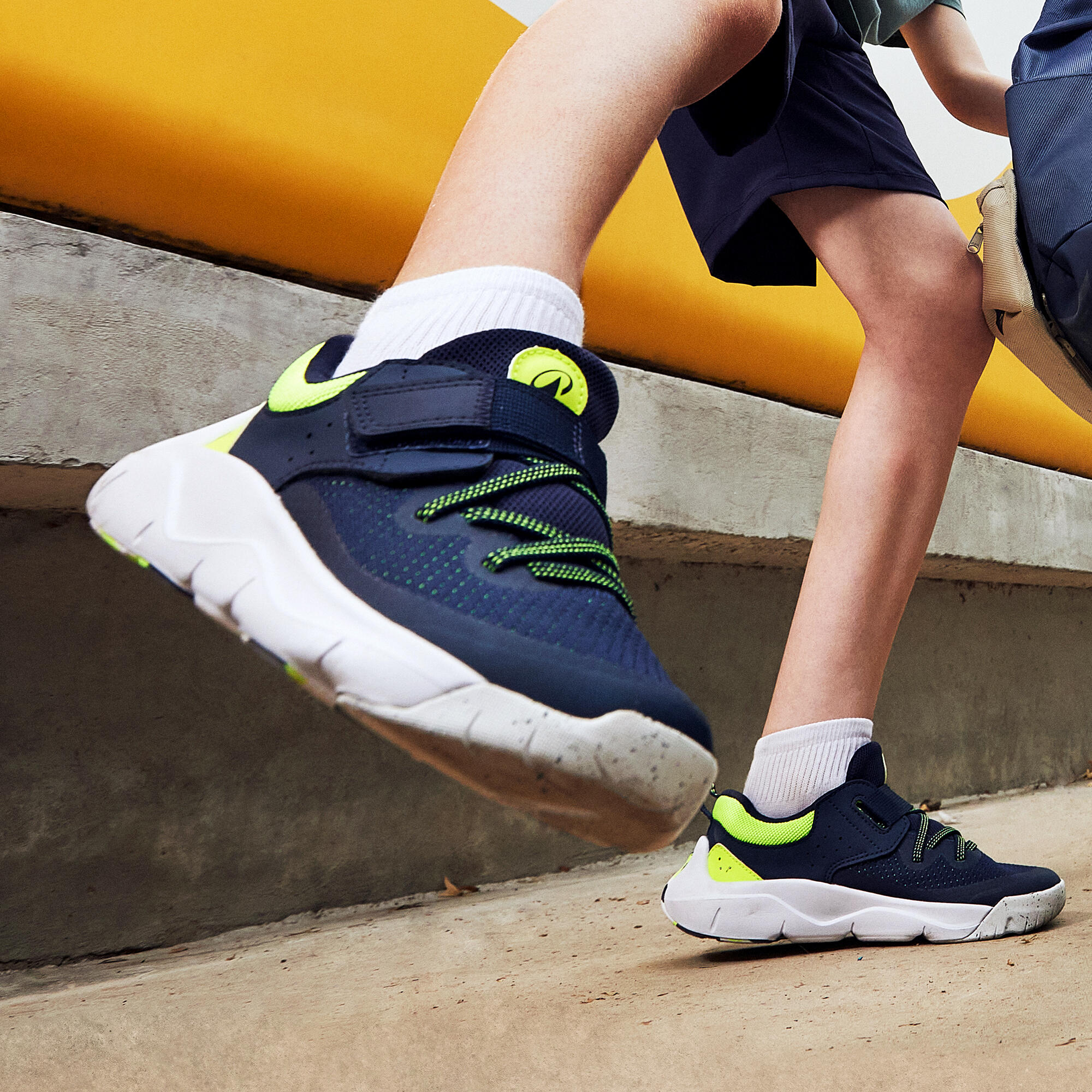 Decathlon Mavi Decathlon Cirt Cirtli Çocuk ve Elastik Bağcıklı Spor Ayakkabı Playful Fast