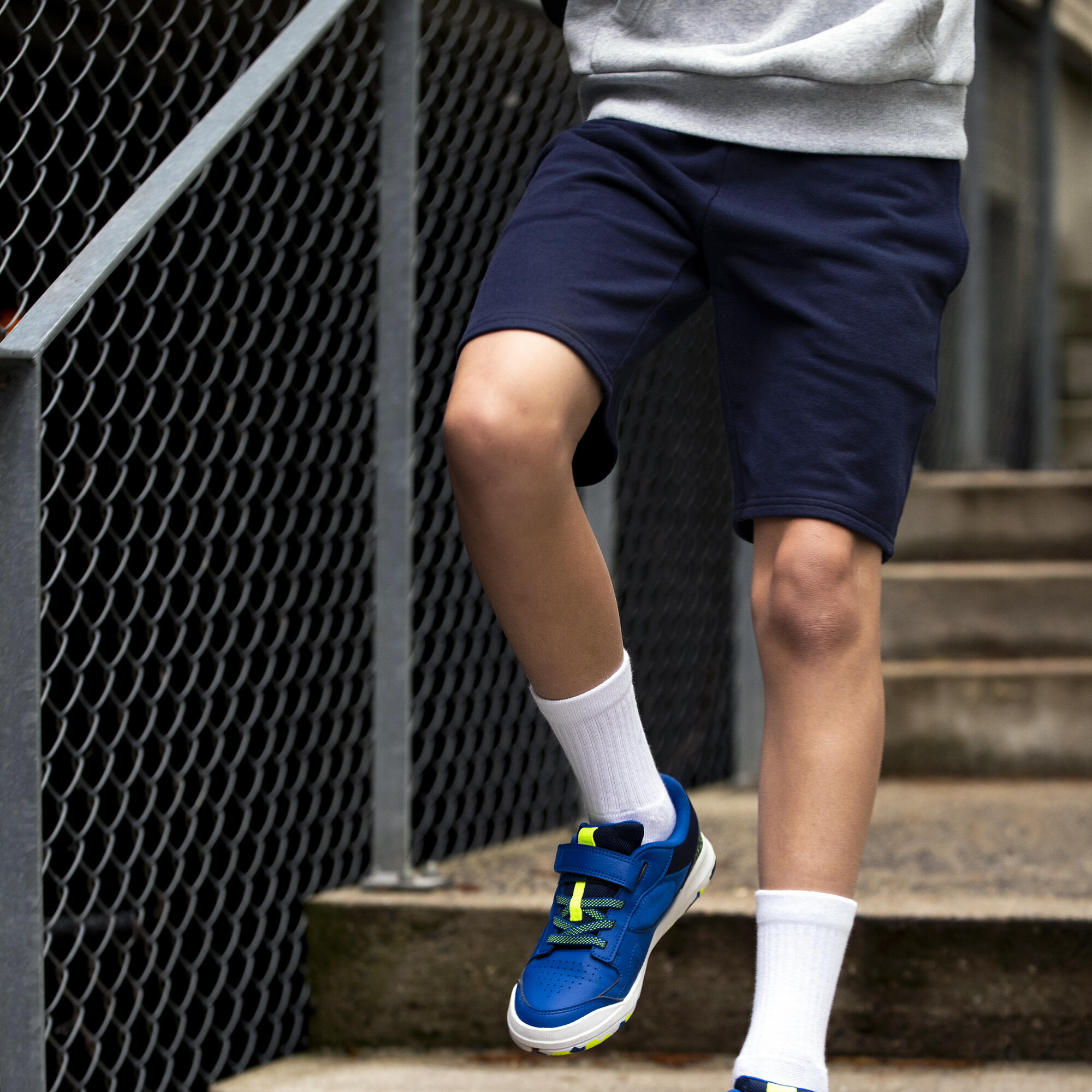 Short multisport coton enfant mixte, Bleu marine 6/8