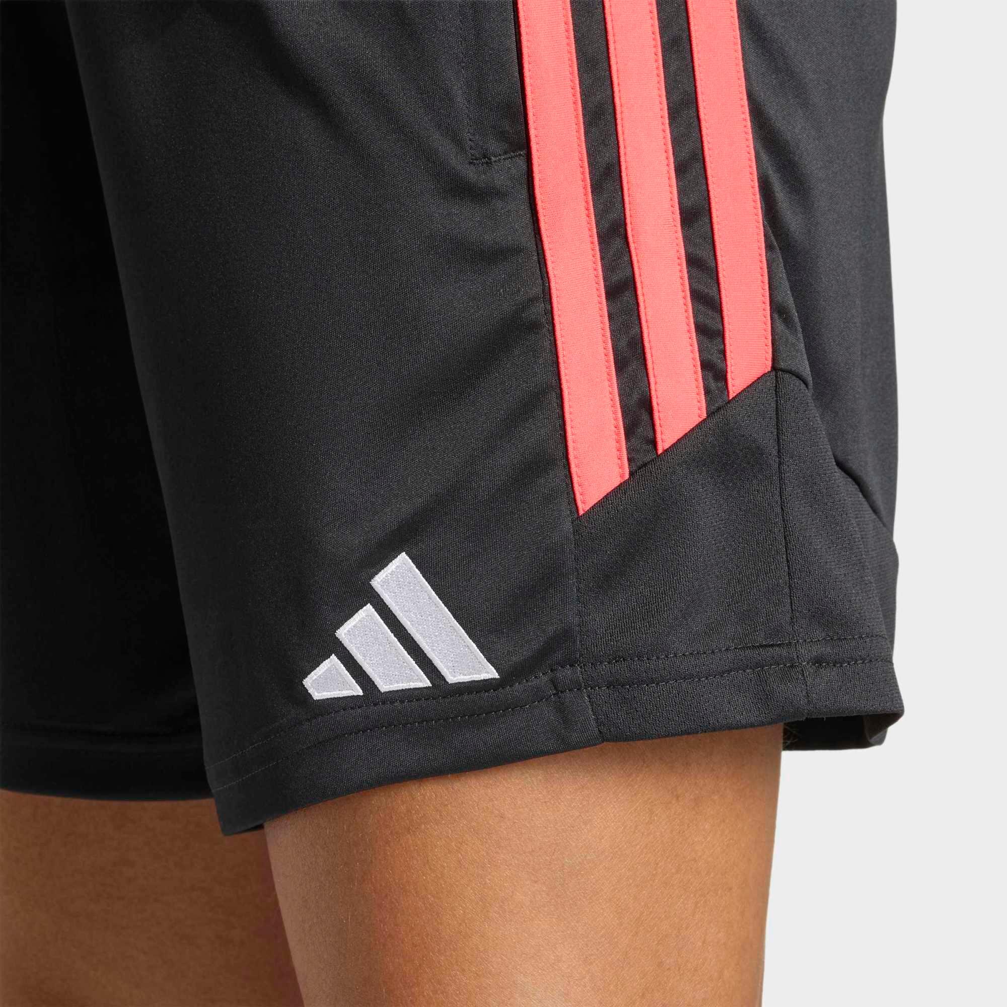 Short d'entraînement adidas Tiro 26 Femme Adulte Noir/Rouge 2/7