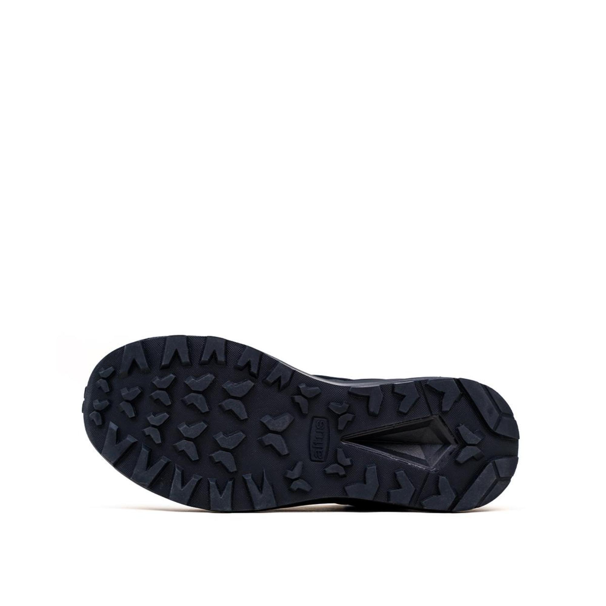 Zapatilla sin Membrana Impermeable Gratal Negro - CD 3/4