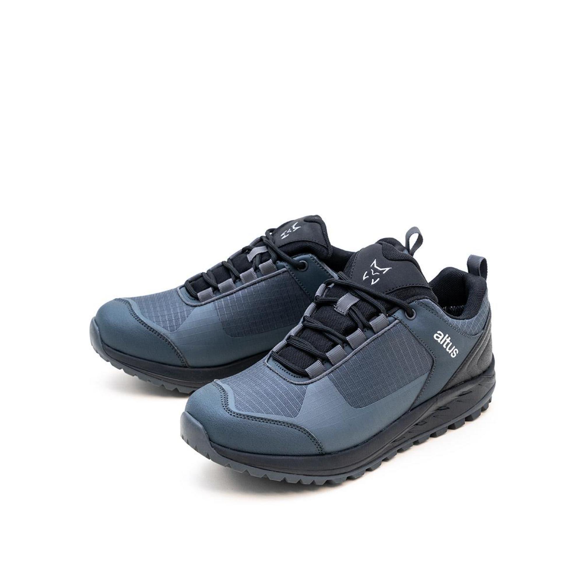 Sabatilla amb membrana impermeable negre Moncayo - CD 4/4