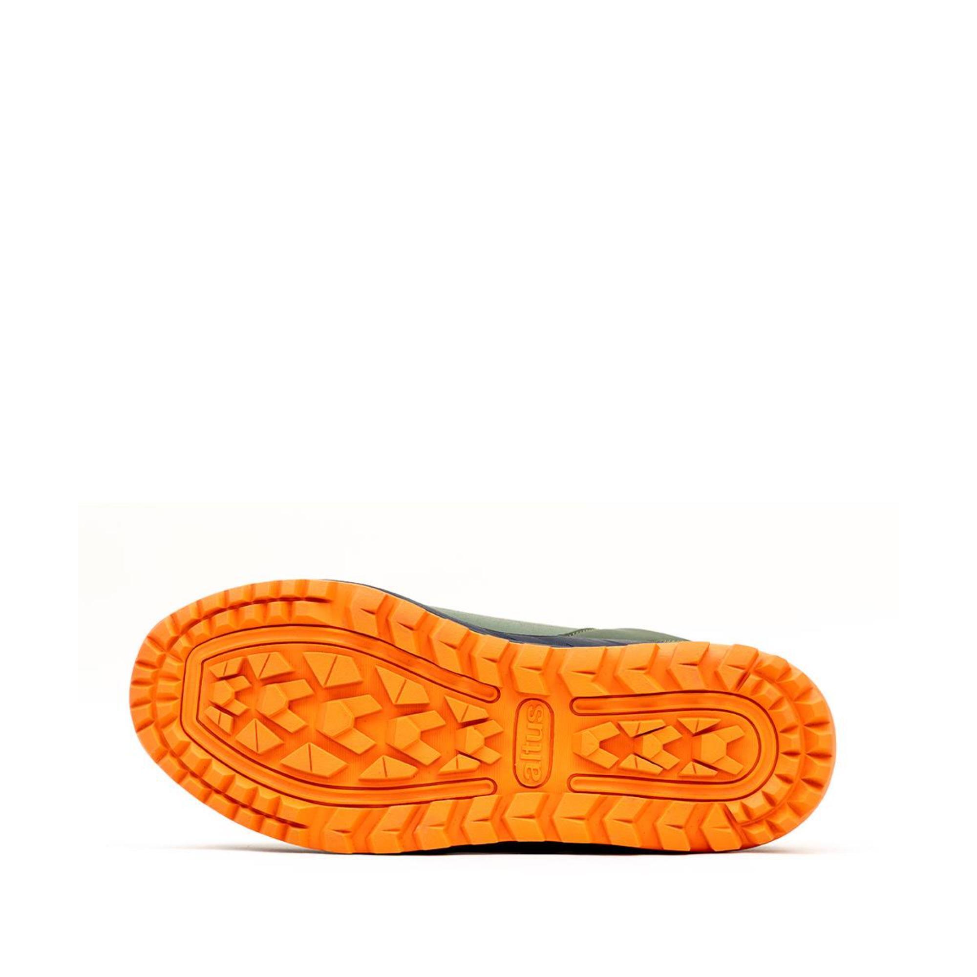 Zapatilla con Membrana Impermeable Verde Moncayo - CD 3/4