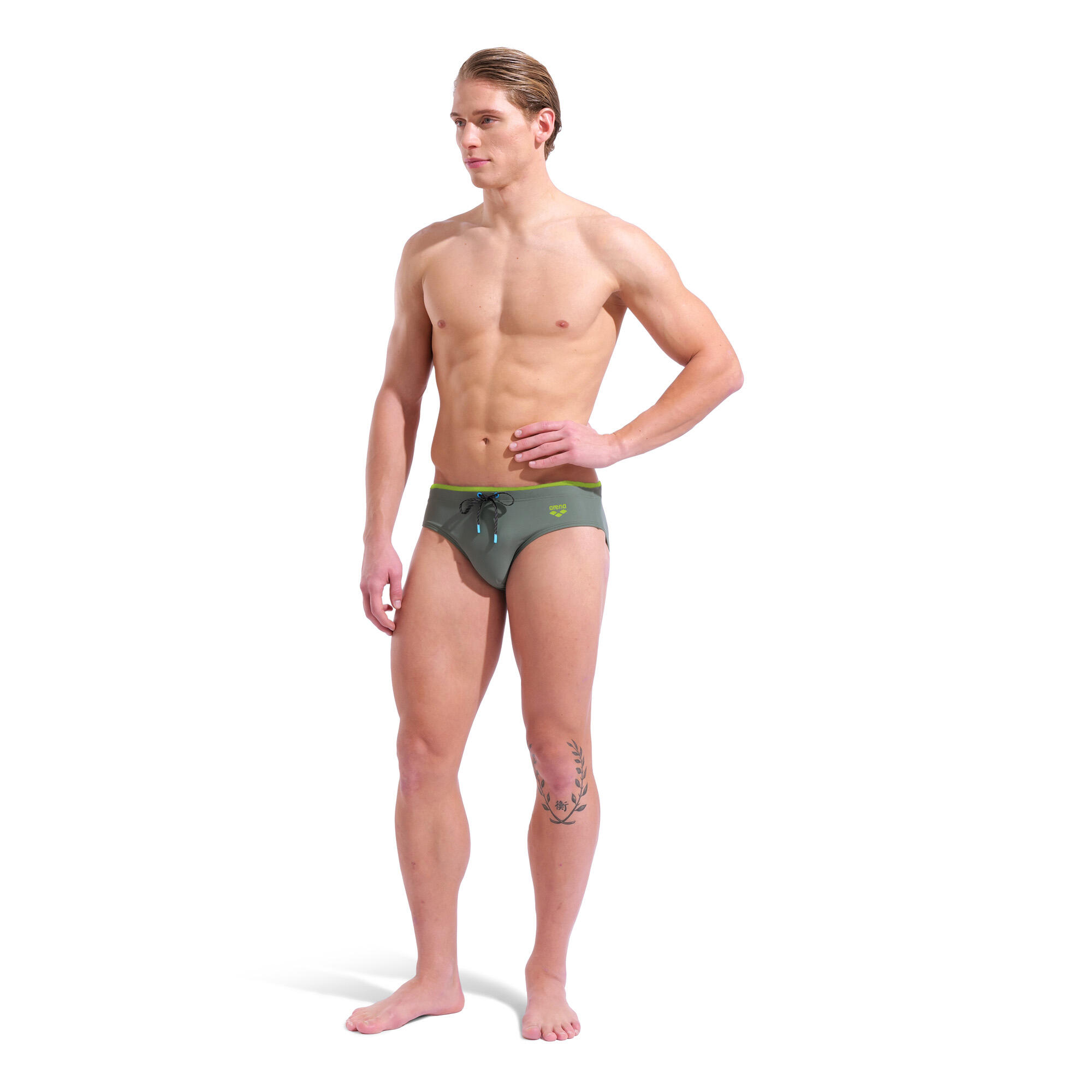 Costume uomo slip Arena Solid verde con logo 3/5
