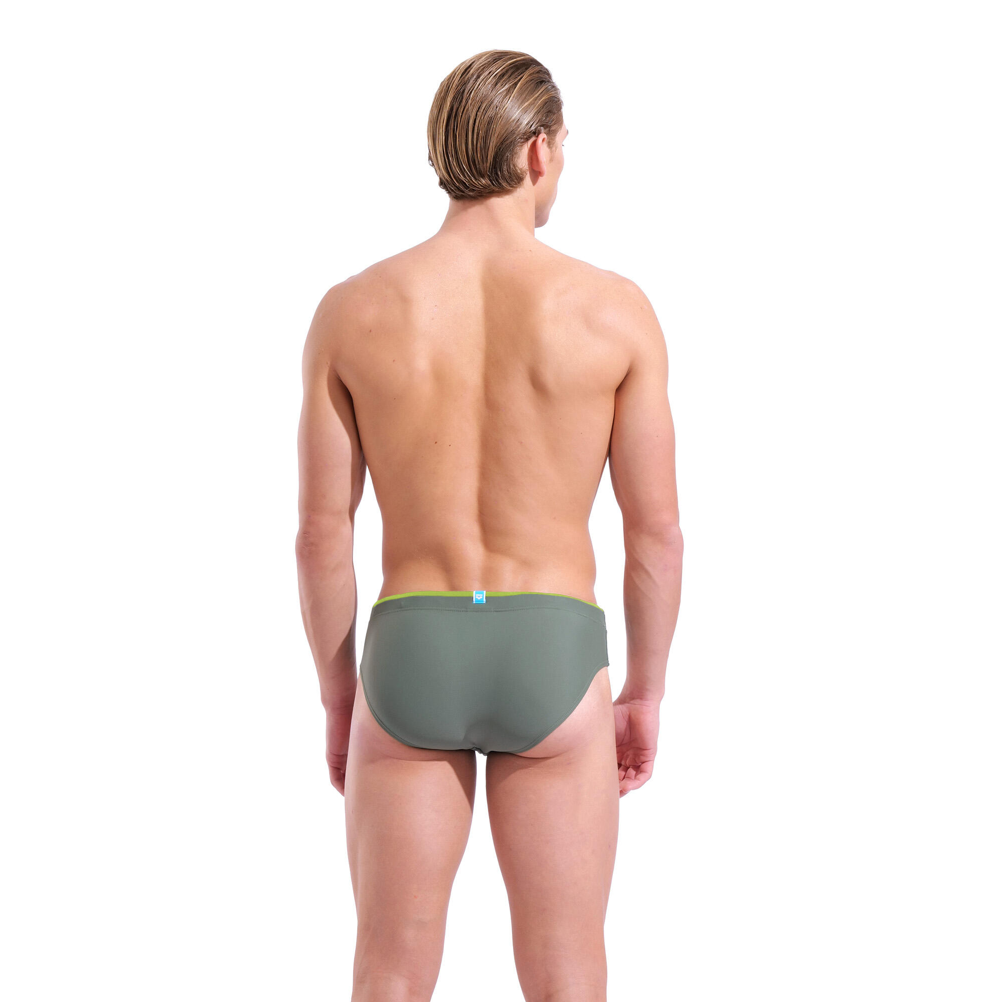 Costume uomo slip Arena Solid verde con logo 4/5