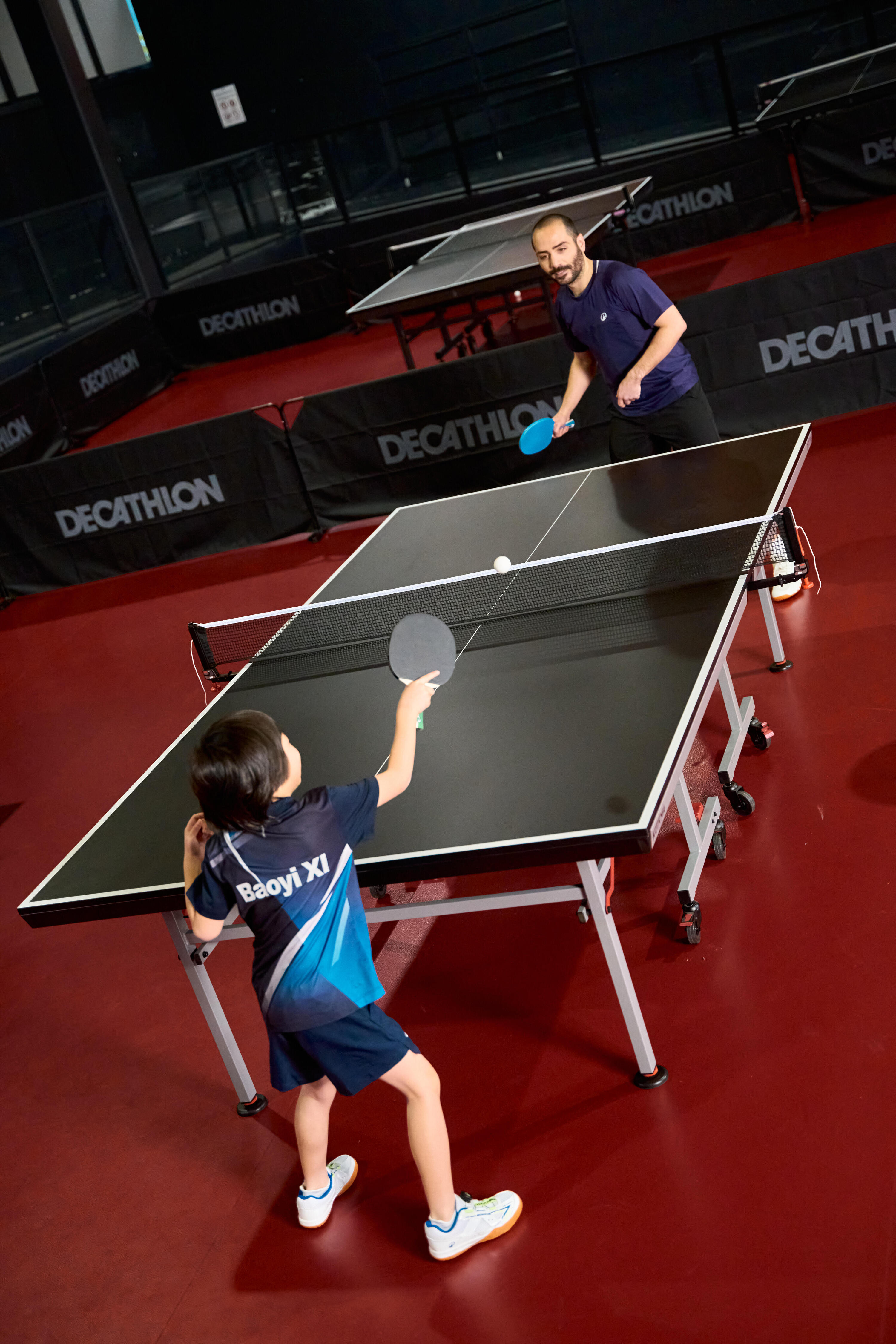 Table de tennis de table intérieure compacte avec filet innovant, TTT 130.2 Bleu 18/27