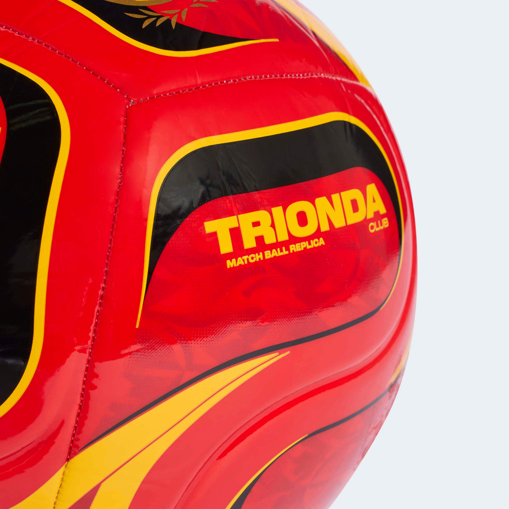 Ballon de football adidas Trionda Club Belgique Domicile 2/4