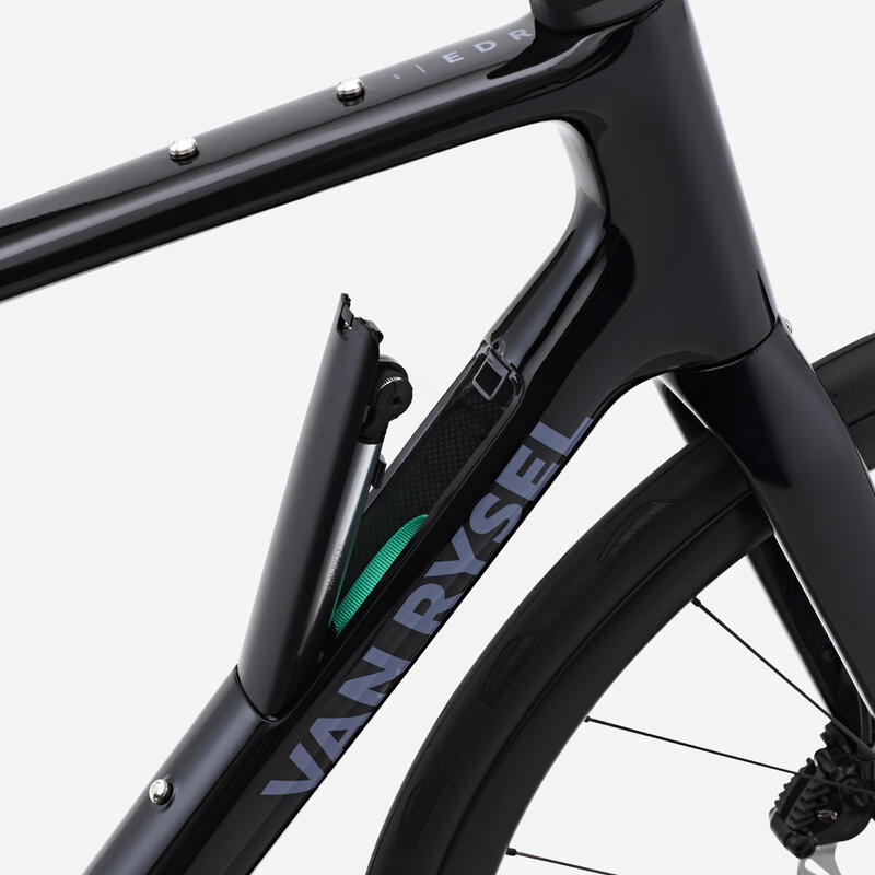 Silniční kolo EDR CF Shimano 105 2×12 rychlostí