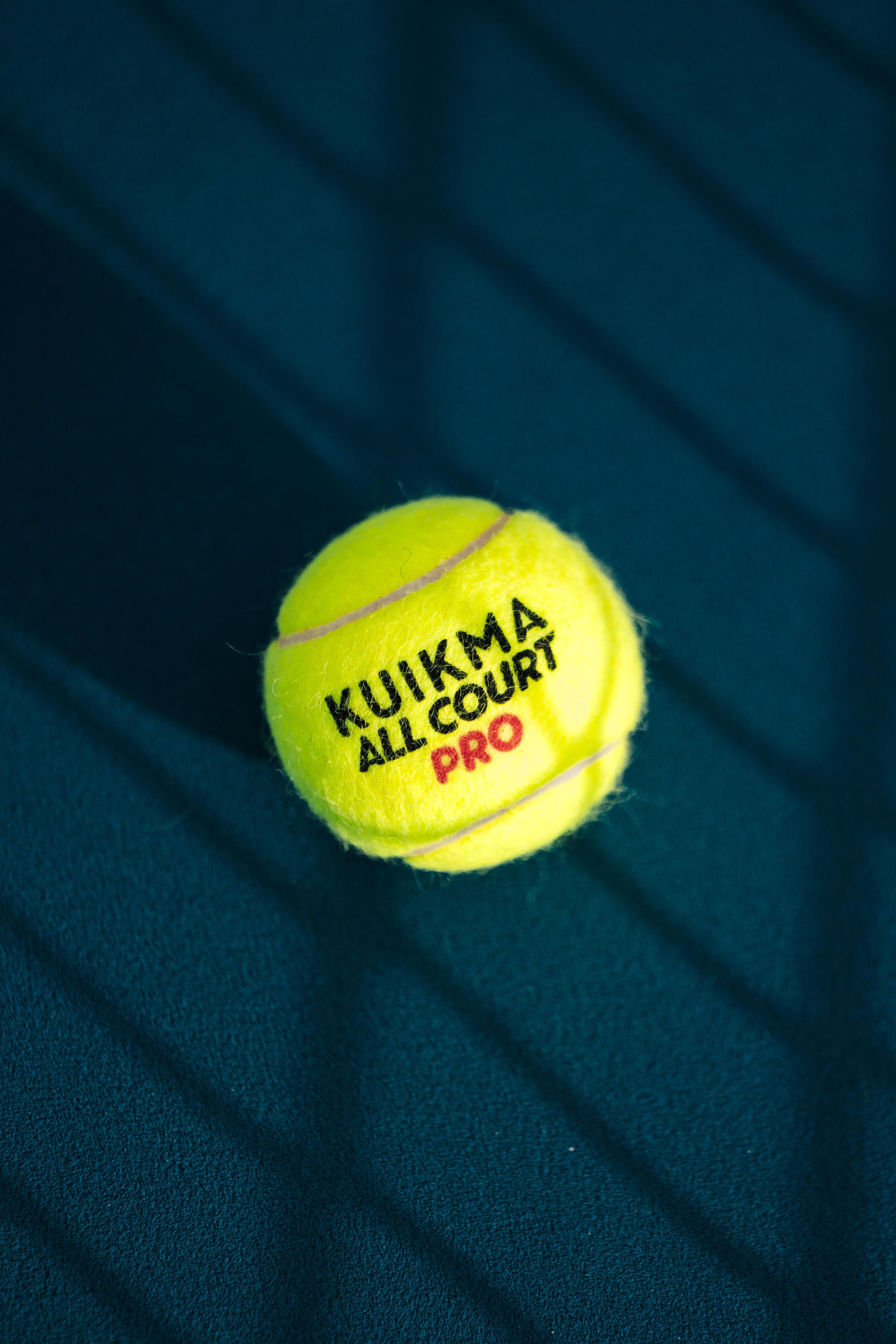 Bola de ténis versátil tubo de 4, Kuikma all court pro 9/9