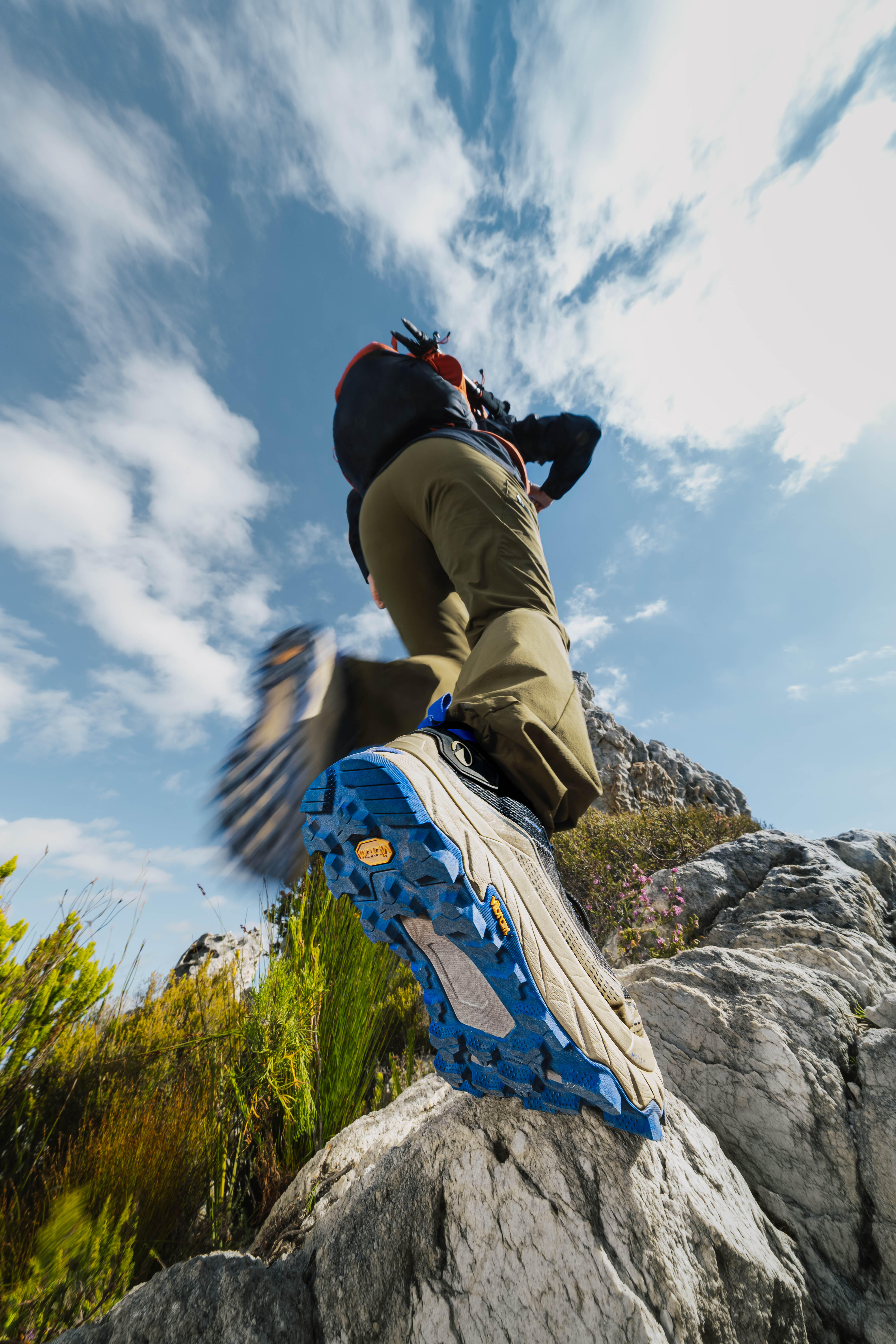 Men’s Waterproof Hiking Shoes, MH 900 Light - QUECHUA