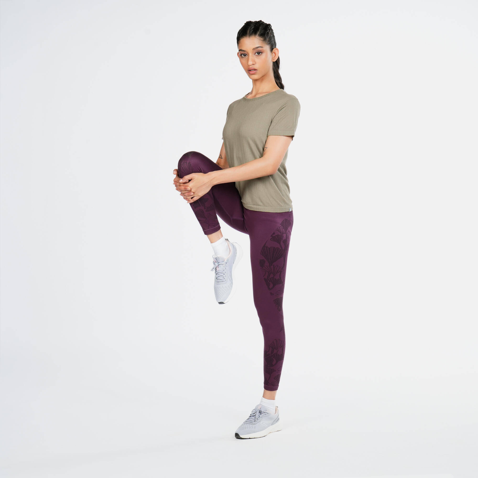 Women's breathable short-sleeved T-shirt, old purple -  4