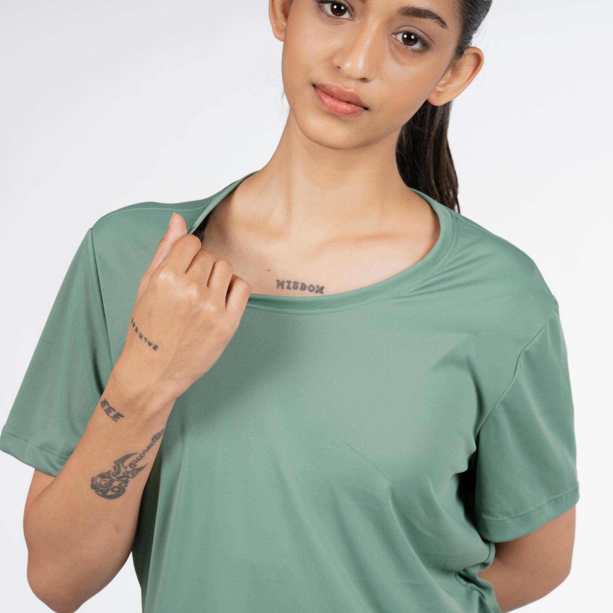 Women's Short-Sleeved Fitness T-Shirt - Khaki Green -  4