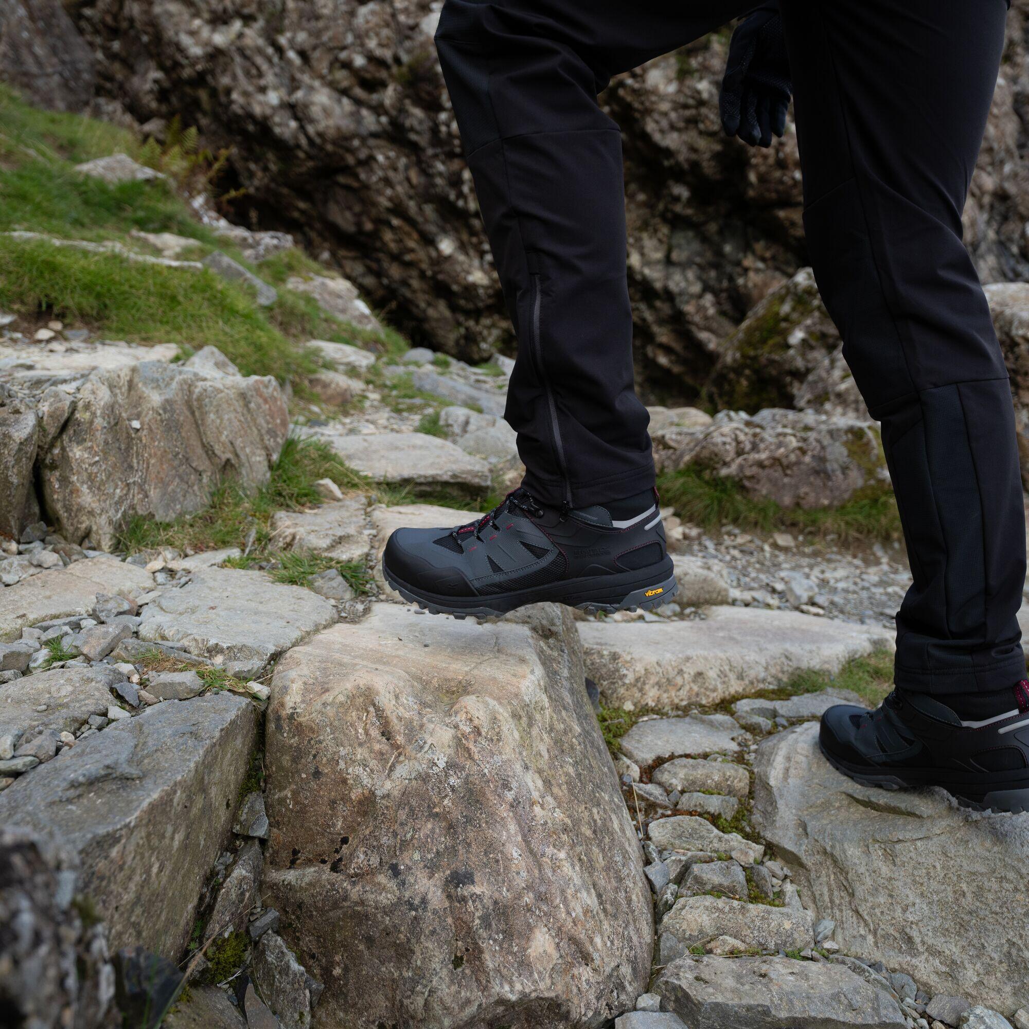 IT REGATTA REGEN BOOT BLACK UO 10/20