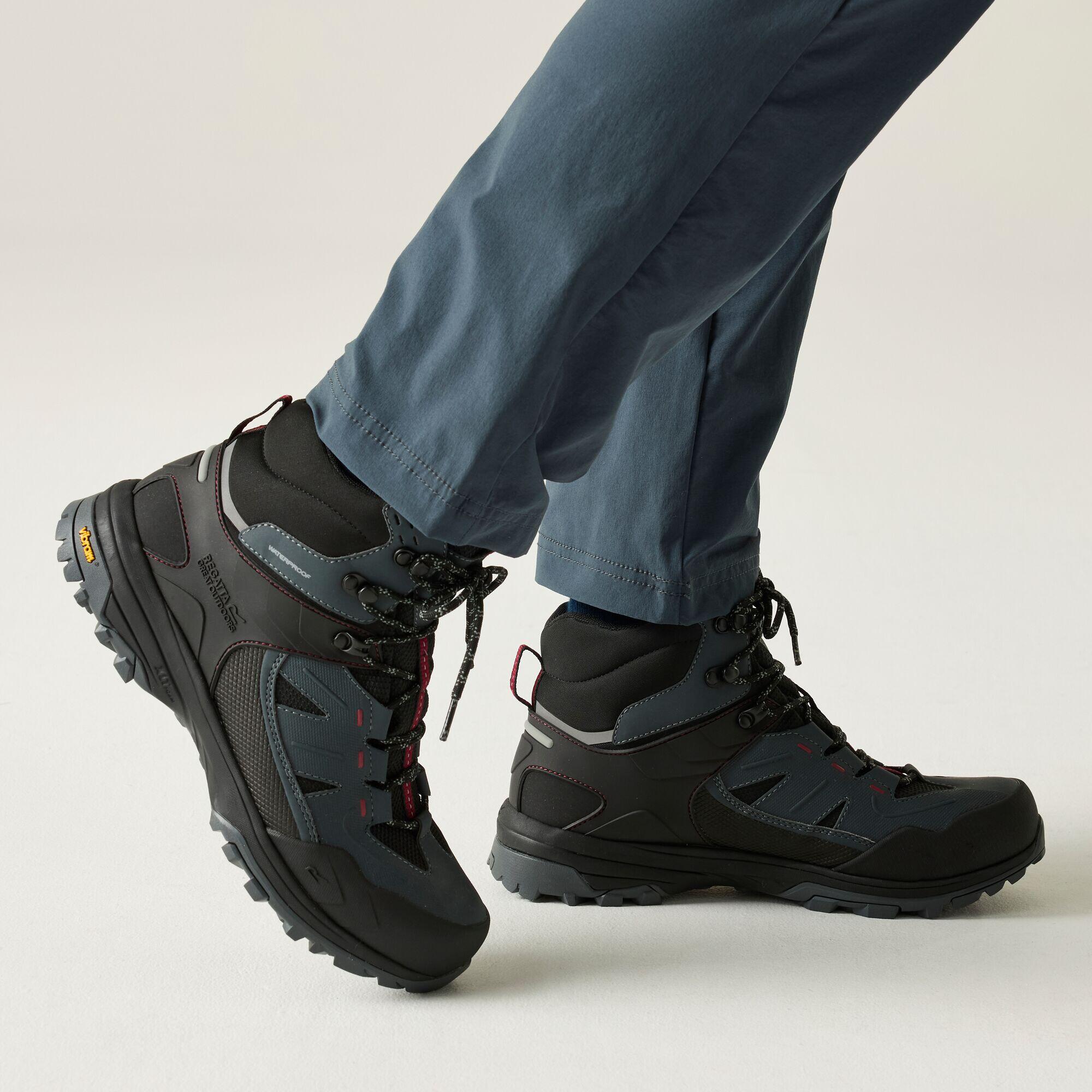 IT REGATTA REGEN BOOT BLACK UO 6/20