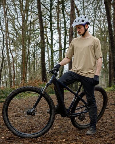 Horský bicykel a les