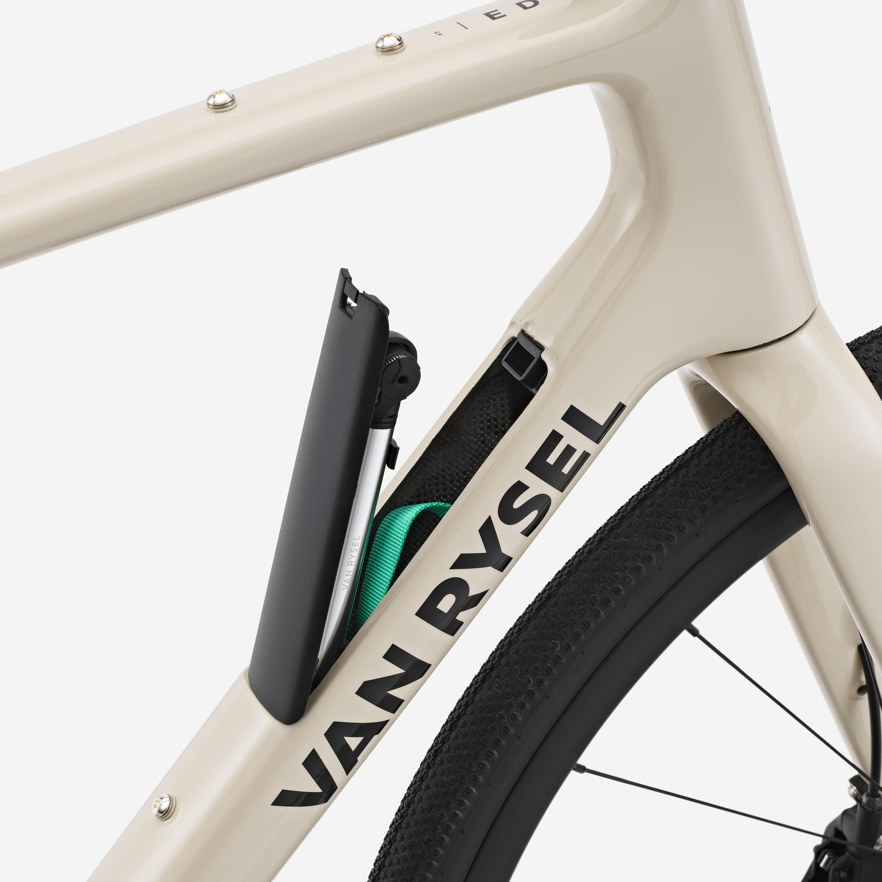 Silniční kolo EDR CF Allroad SRAM Apex AXS 1×12 rychlostí 8/15