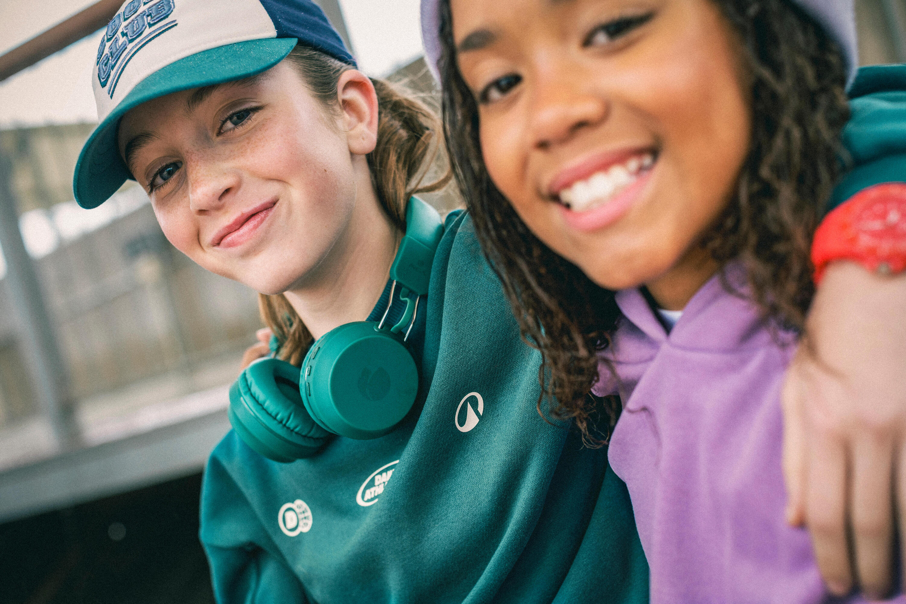 Kids’ warm fleece round-neck sweatshirt, printed, green 11/14