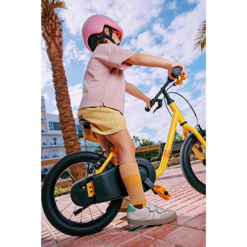 Dětská cyklistická helma Play 500 47–55 cm