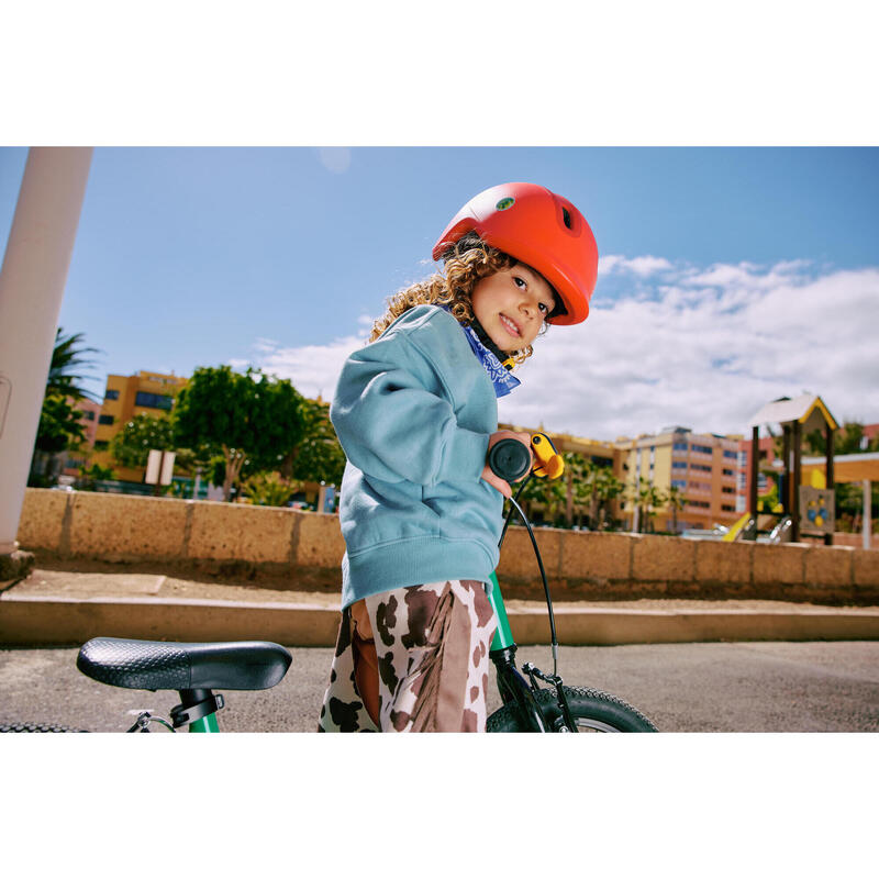 Dětská cyklistická helma Play 500 47–55 cm