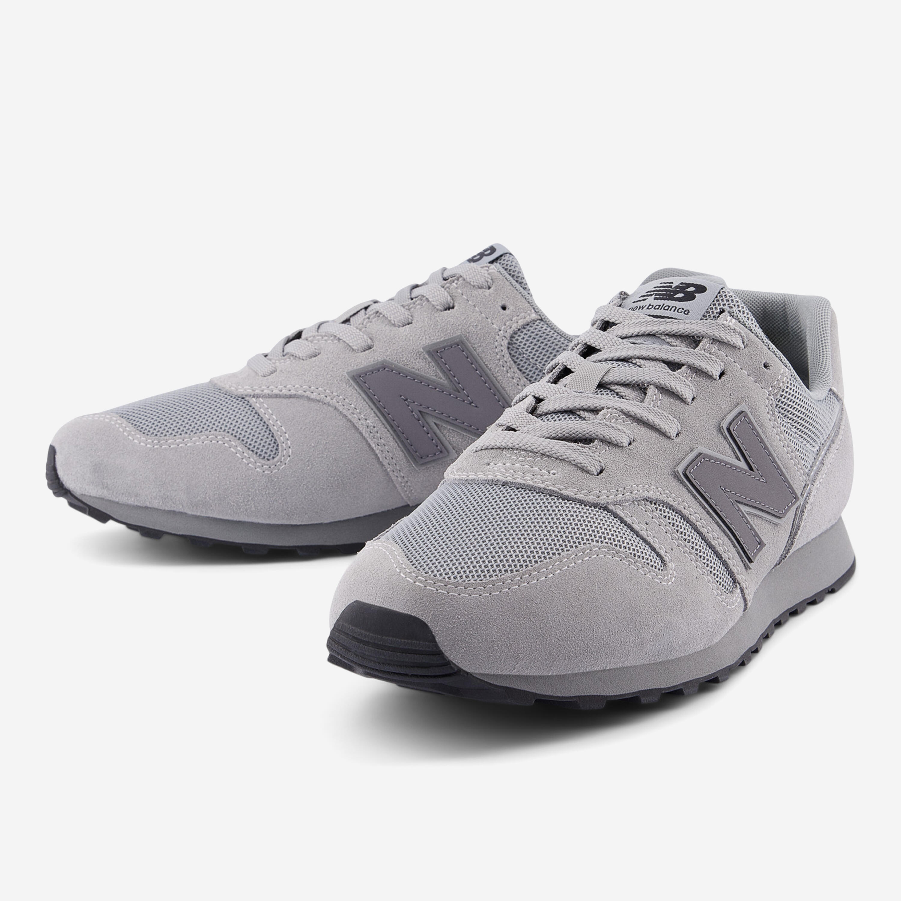 Ténis de Homem, New Balance 373 cinzento escuro 5/6