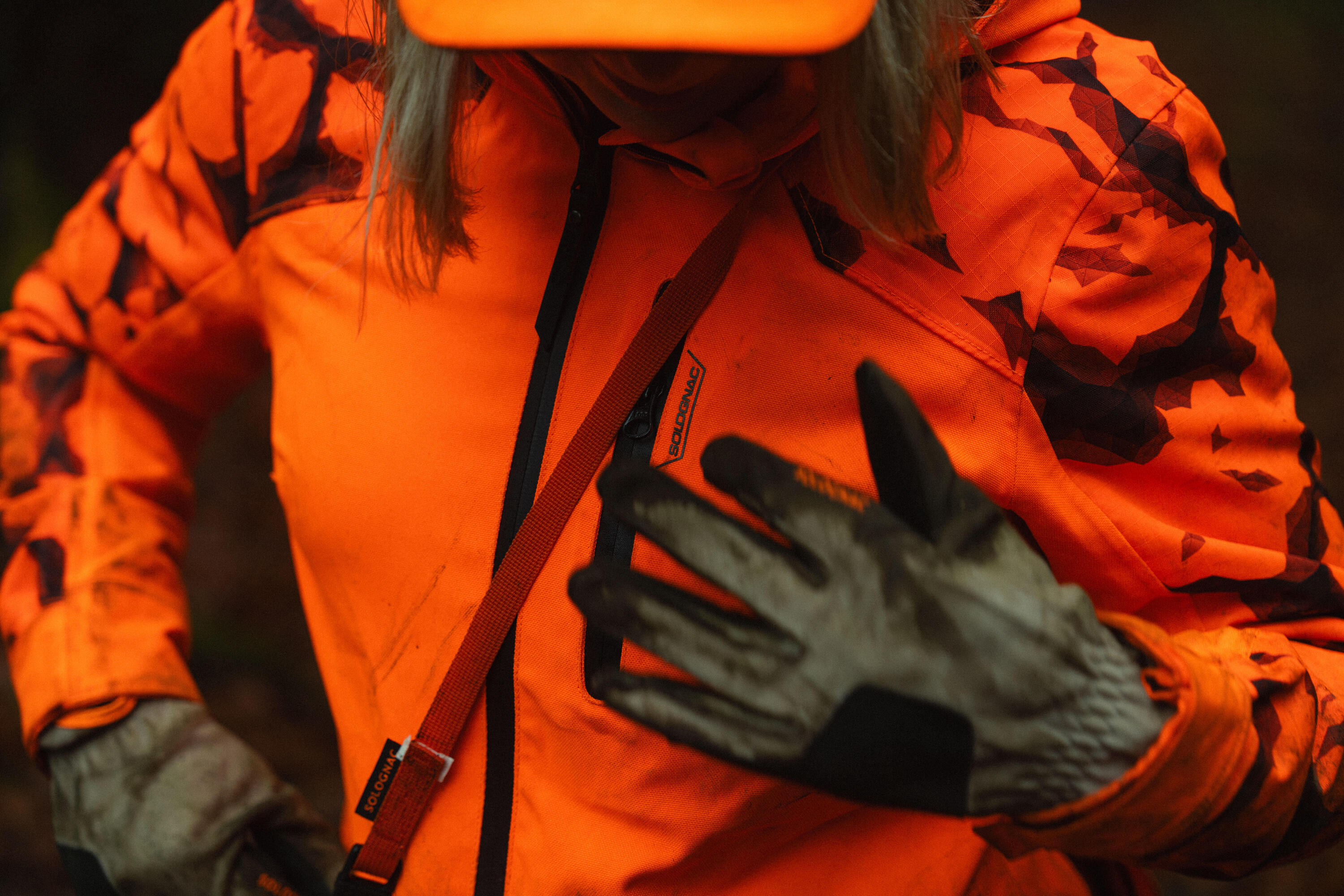 Jaqueta Caça Solognac Dona Impermeable Reforçada Taronja Fluo Alta Visibilitat 22/22