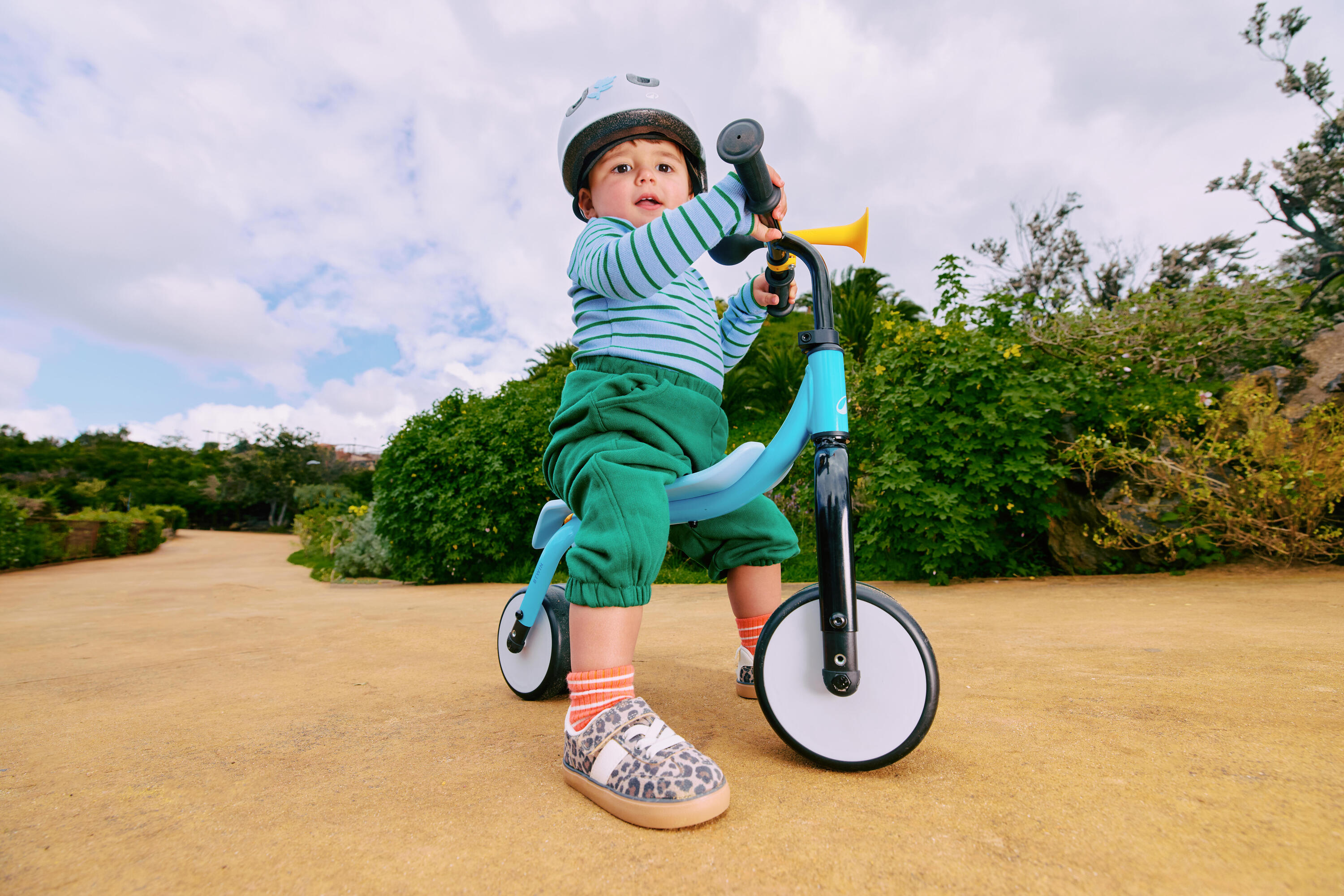 Dětská cyklistická helma pro nejmenší Play 100 44–55 cm 13/21