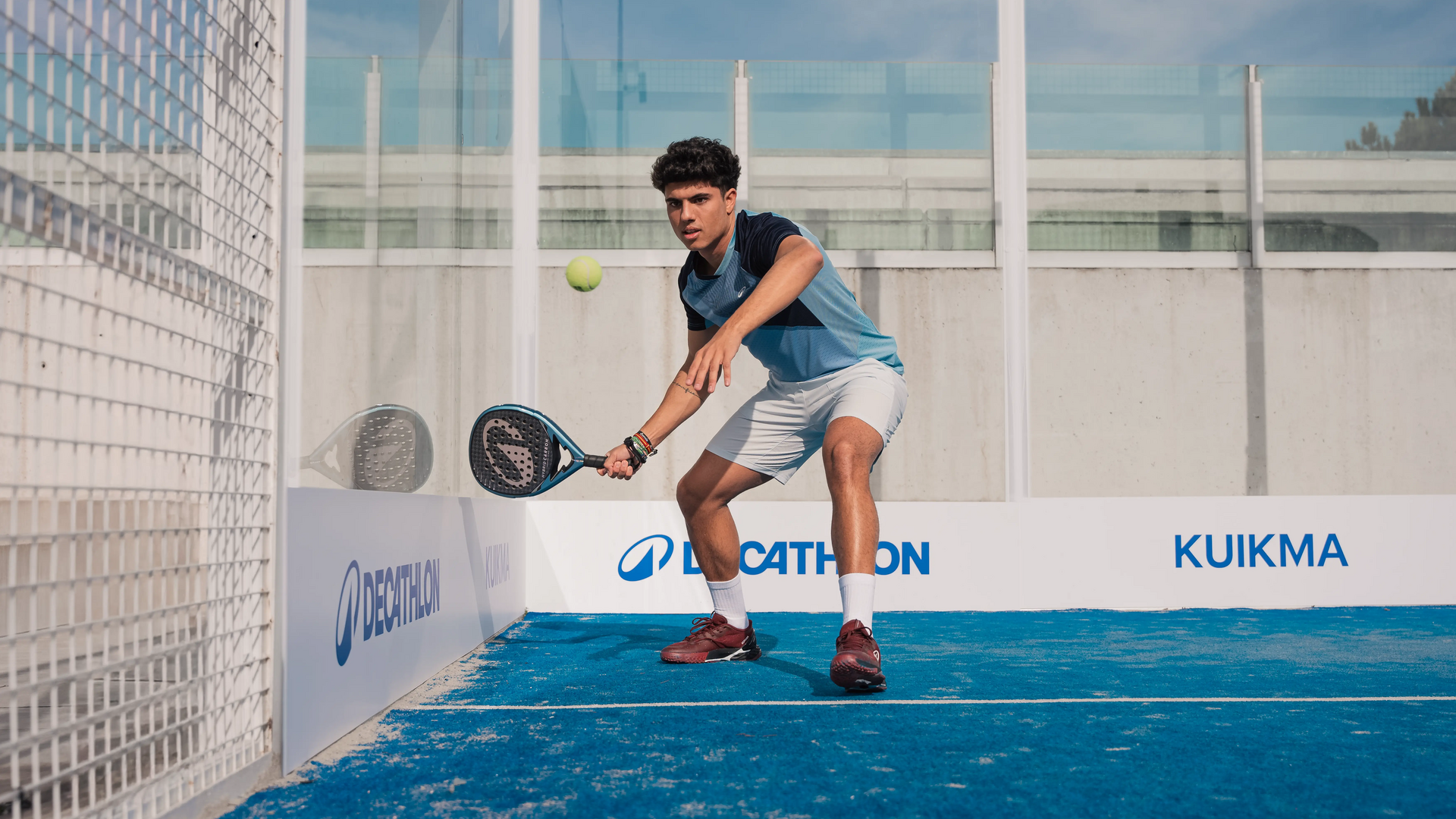 padel kortu özellikleri