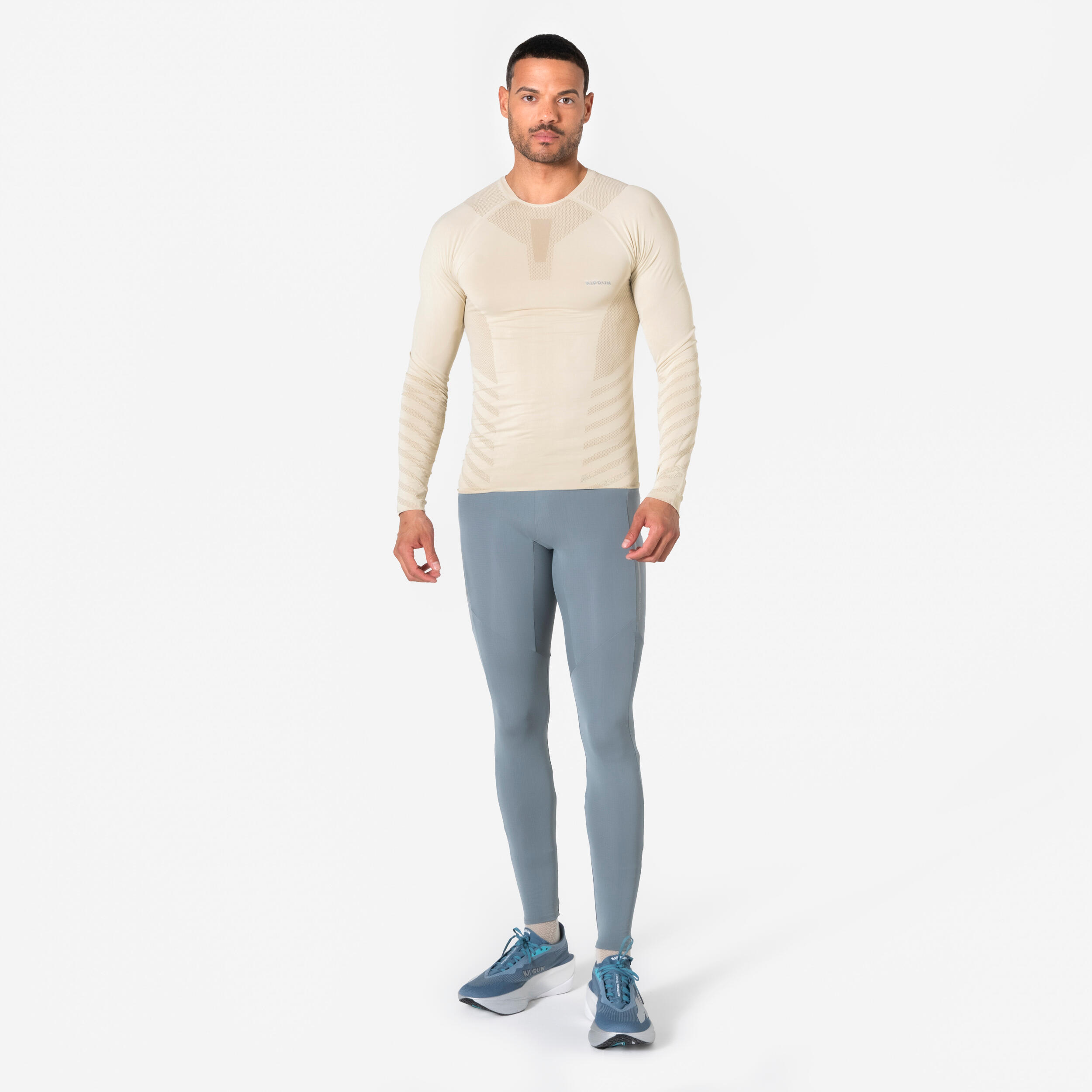 Beige / Beige