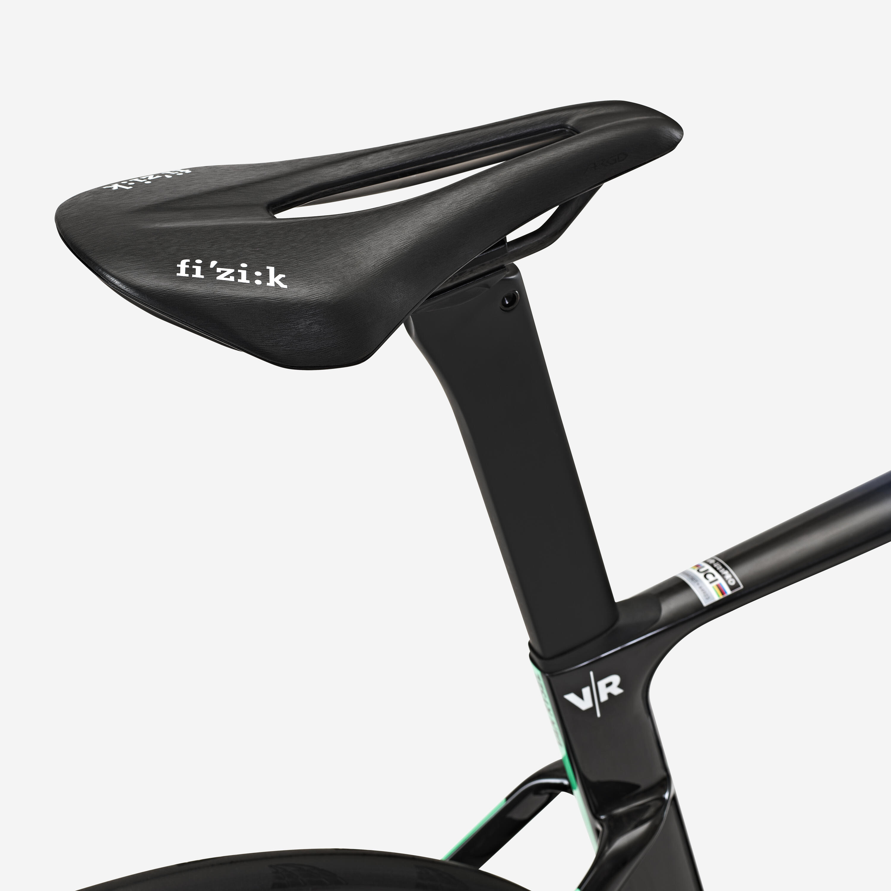 Silniční kolo RCR-R Pro SRAM Red AXS 2×12 se snímačem výkonu Decathlon CMA CGM 9/16