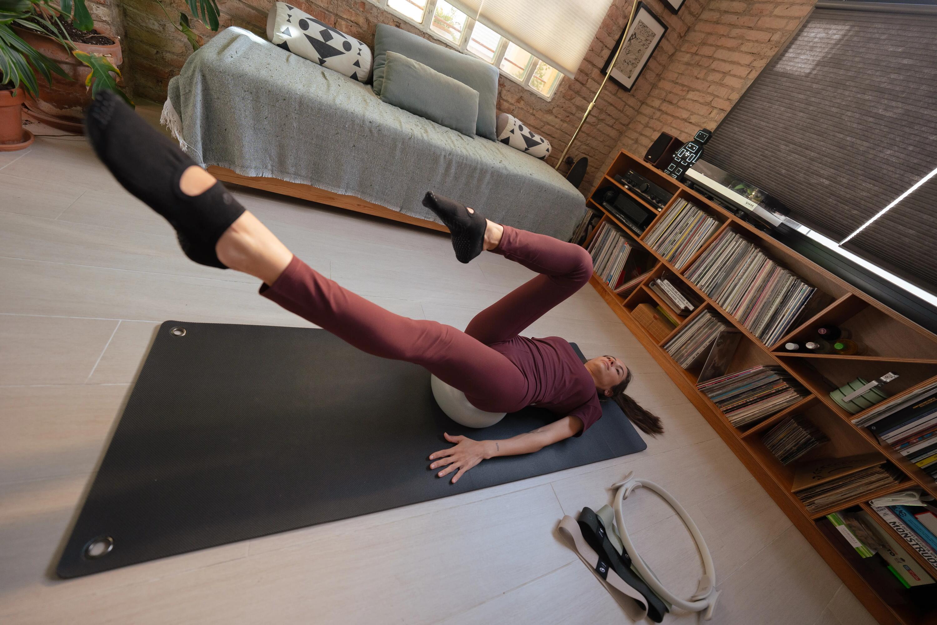 Pilates na leżąco – co warto o nim wiedzieć?