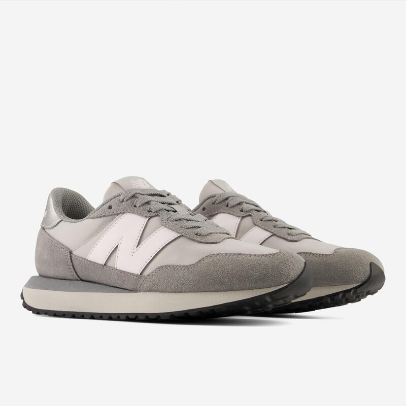 Női sneaker - 237-es