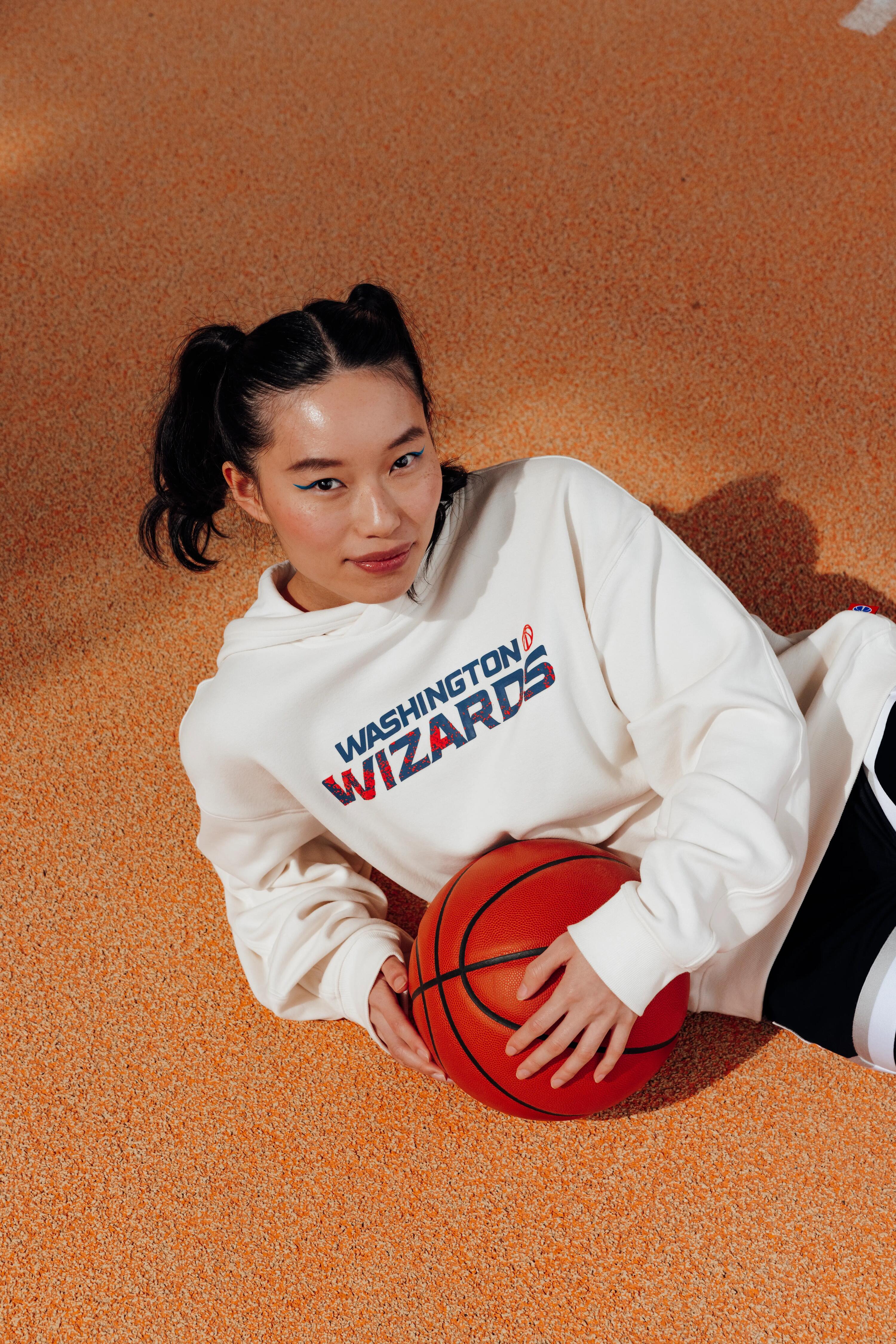 Unisex mikina s kapucí NBA Wizards 3/8