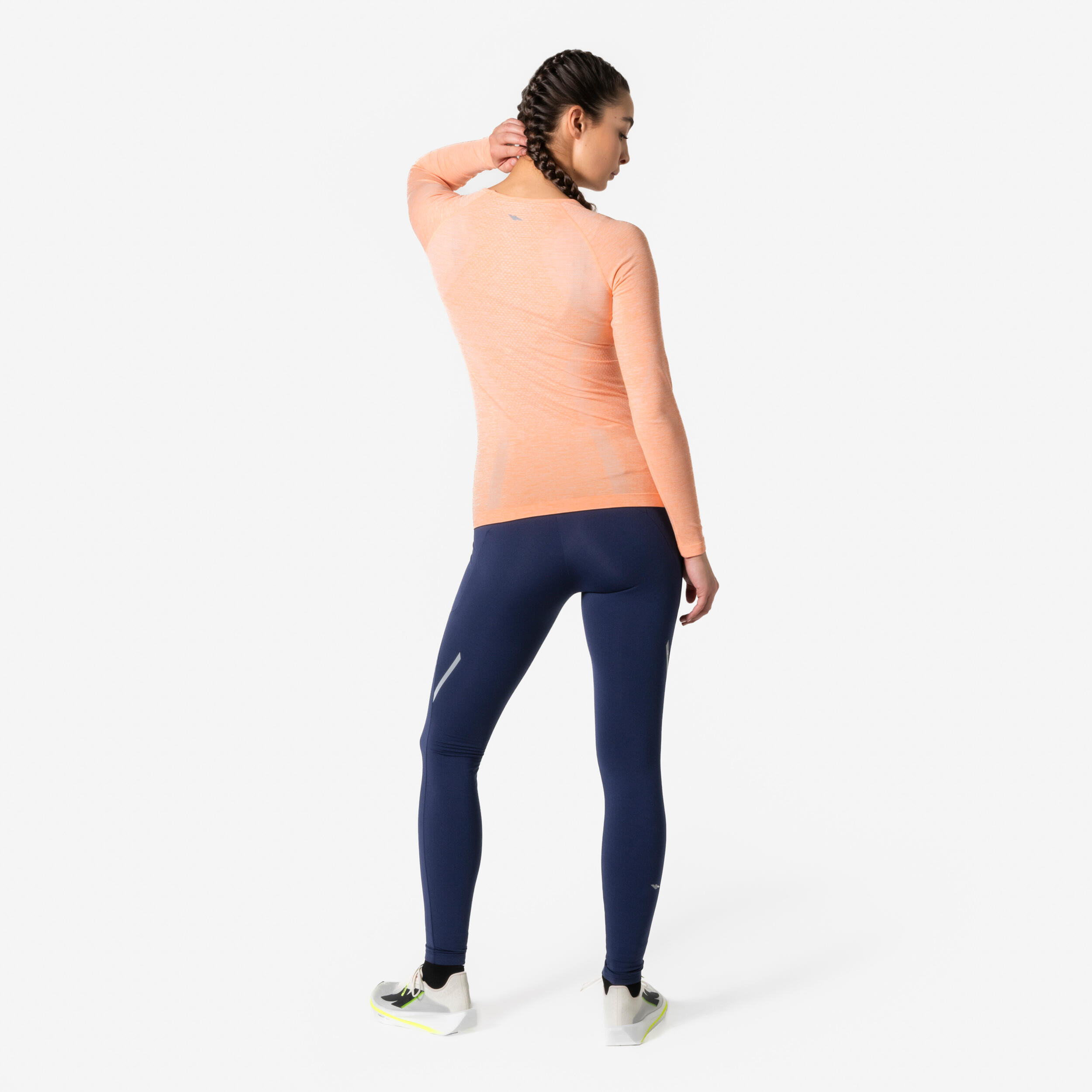 Camisola de Corrida sem Costuras Mulher, KIPRUN Run 500 Laranja Branco 4/6