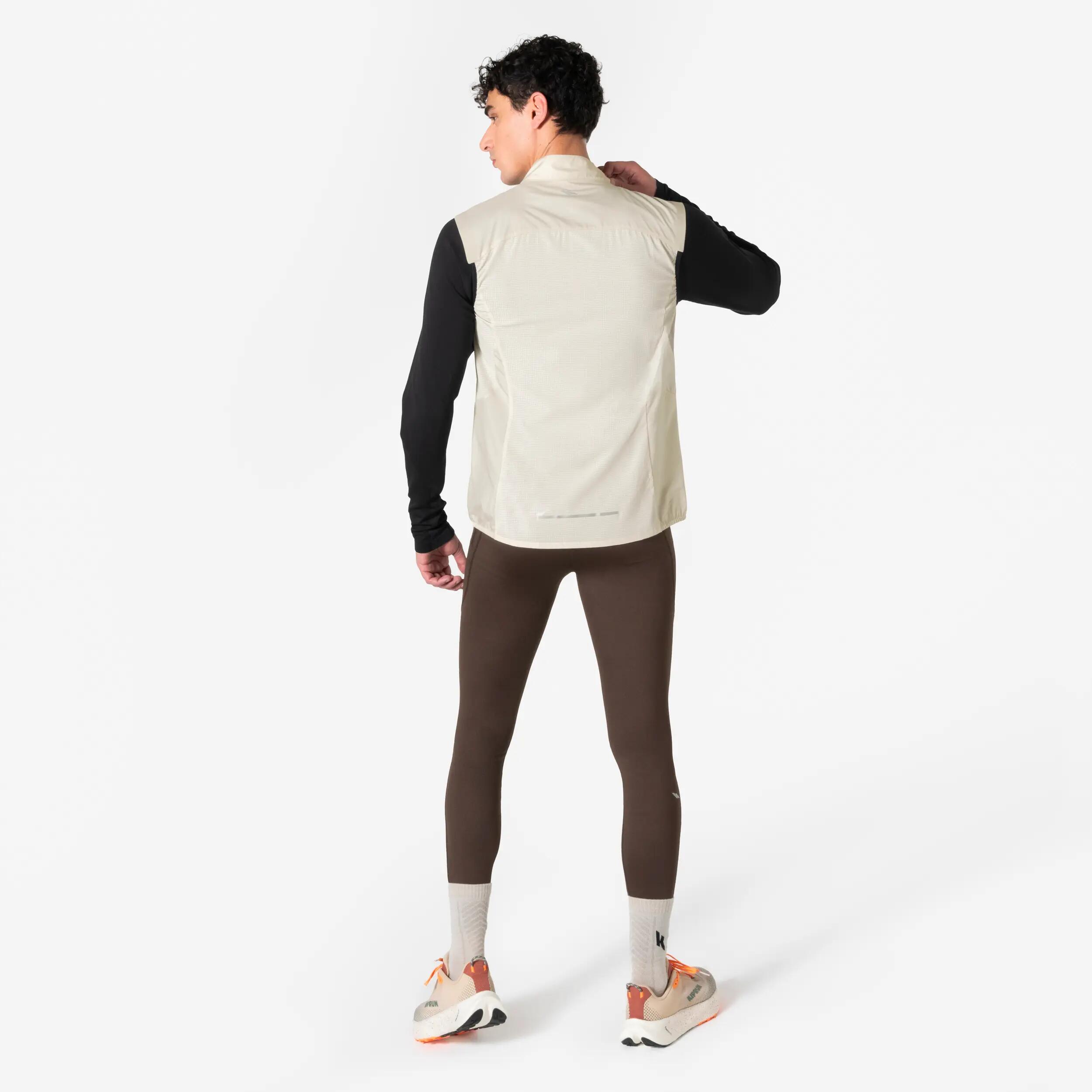 Gilet antivento running uomo RUN FLOW beige 10/13