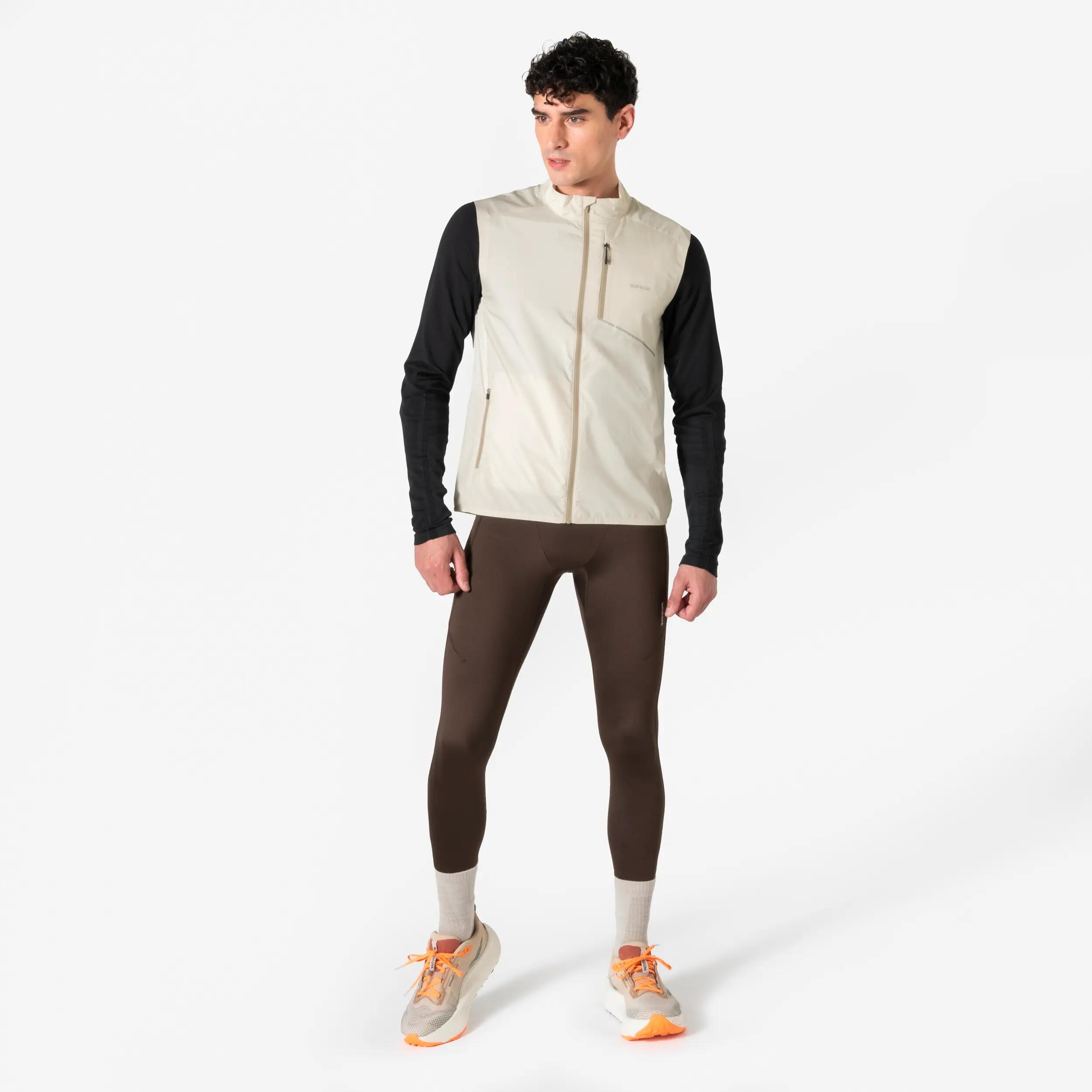 Gilet antivento running uomo RUN FLOW beige 2/13