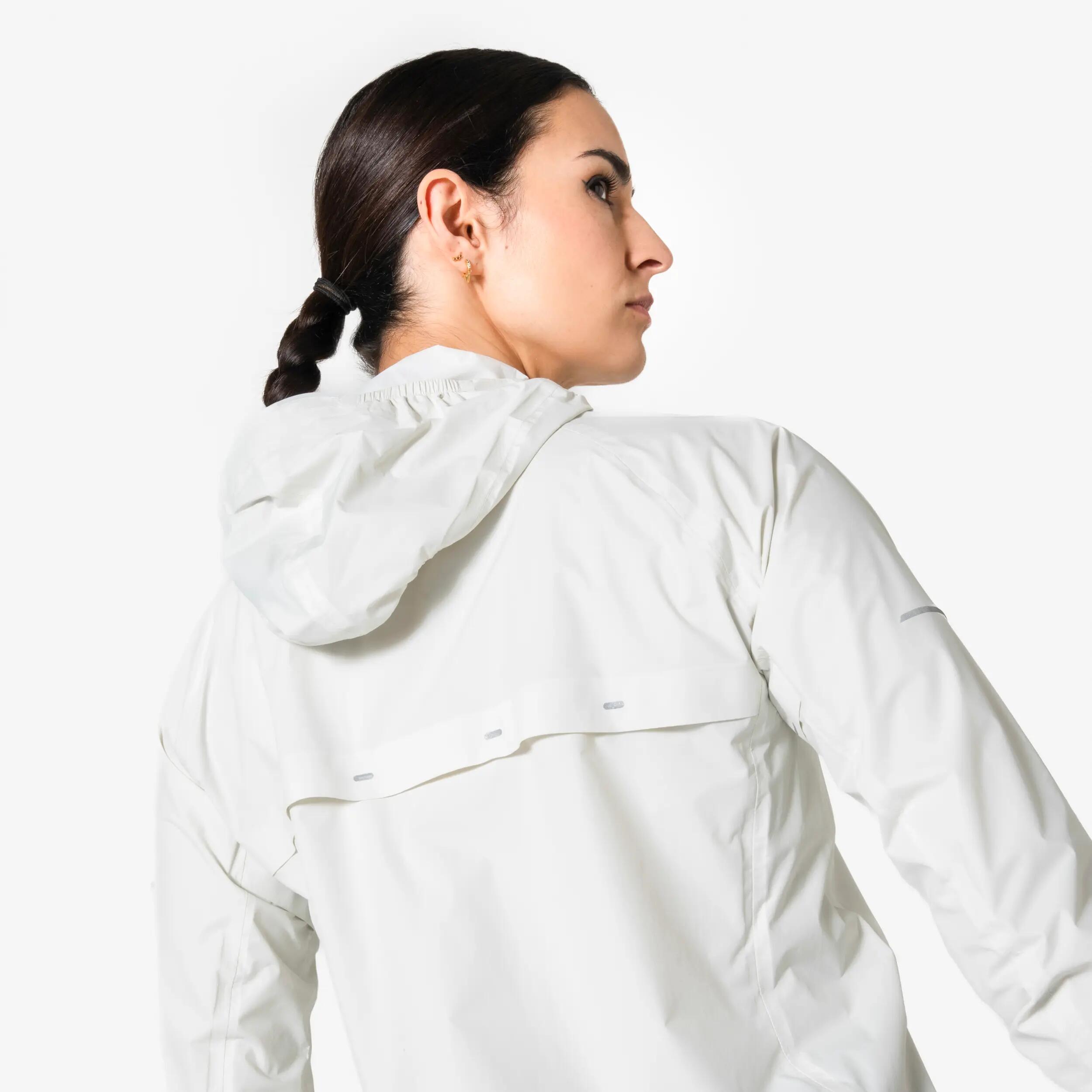 Dámská běžecká bunda nepromokavá Kiprun Run Rain 900 8/15