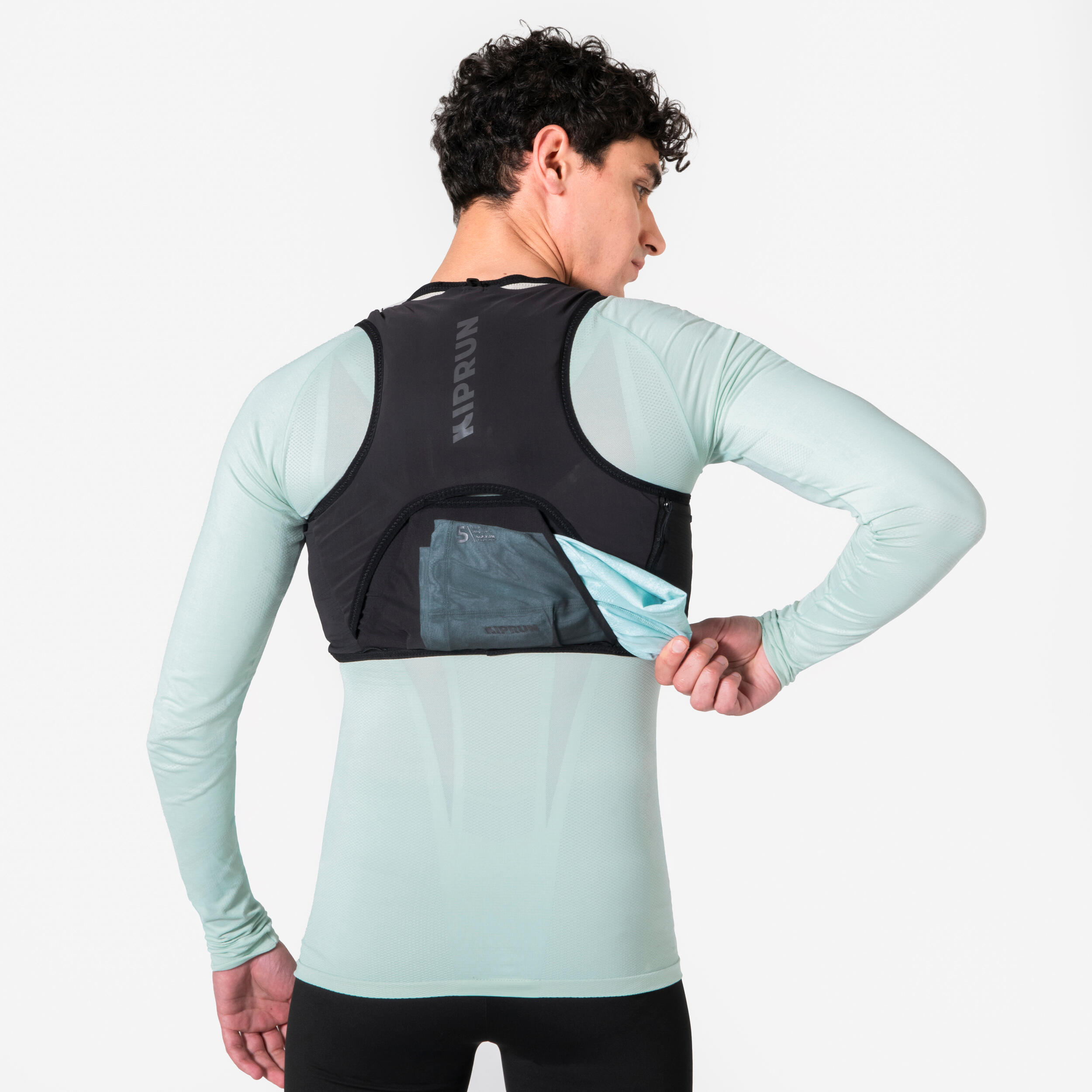 Lauf-Hydrationsweste Unisex - Kiprun Proteam 5 schwarz 9/17
