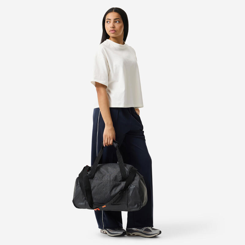 Rucsac sport cu fund întărit și hidrofug, 35 l, negru 