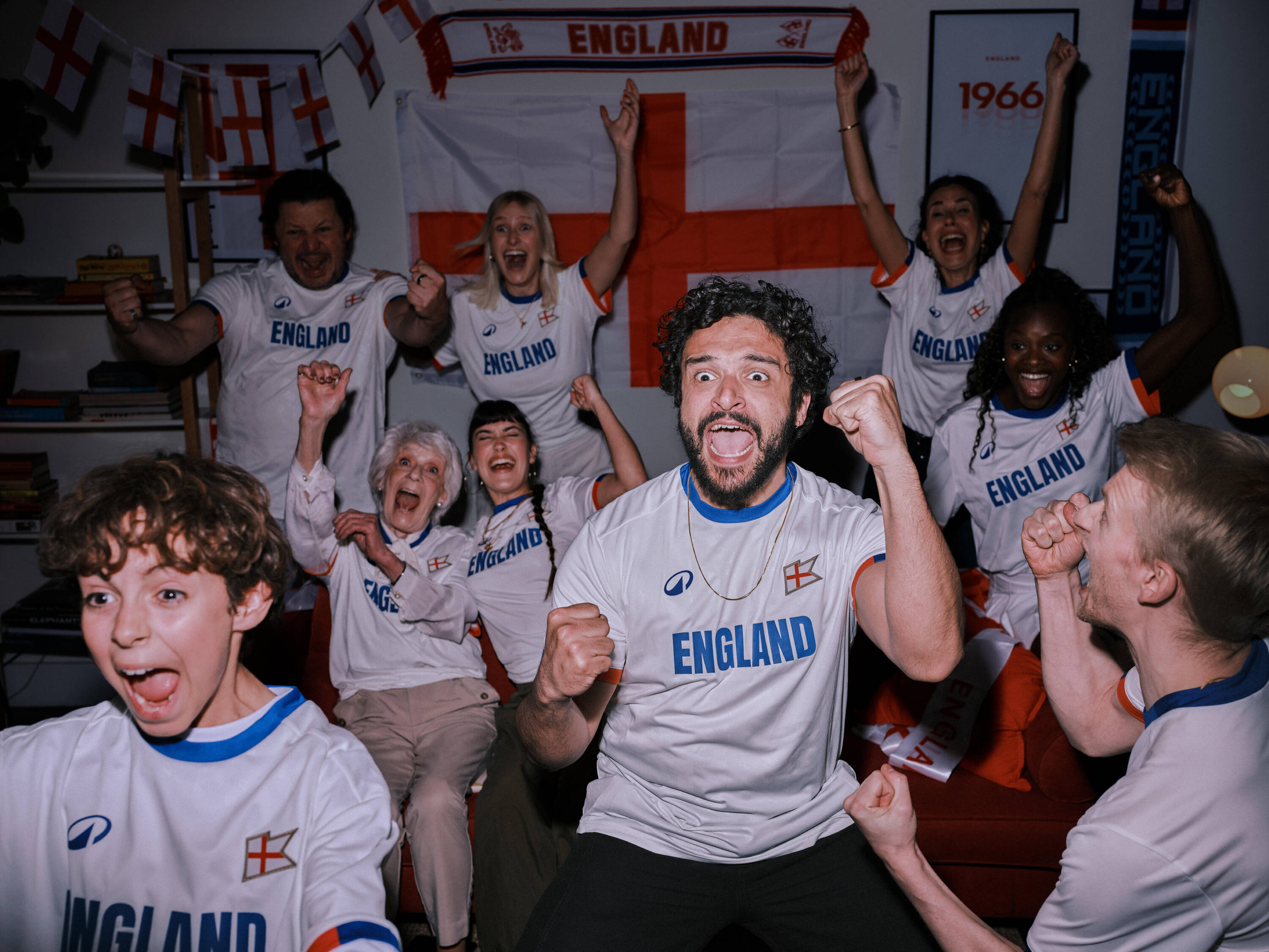 Adult Football Supporter Shirt - England 2026 -  3