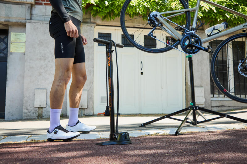 Comment choisir une pompe à vélo ? 
