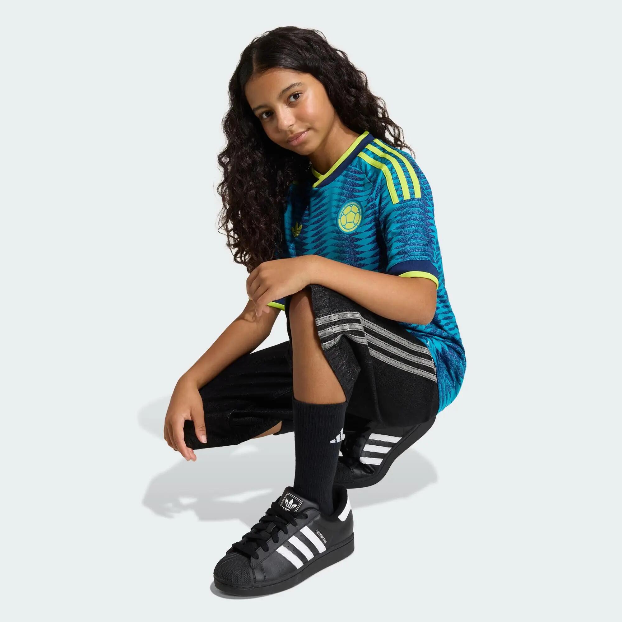 Camiseta de fútbol corte regular unisex adidas Colombia 26 Visitante Azul 6/8