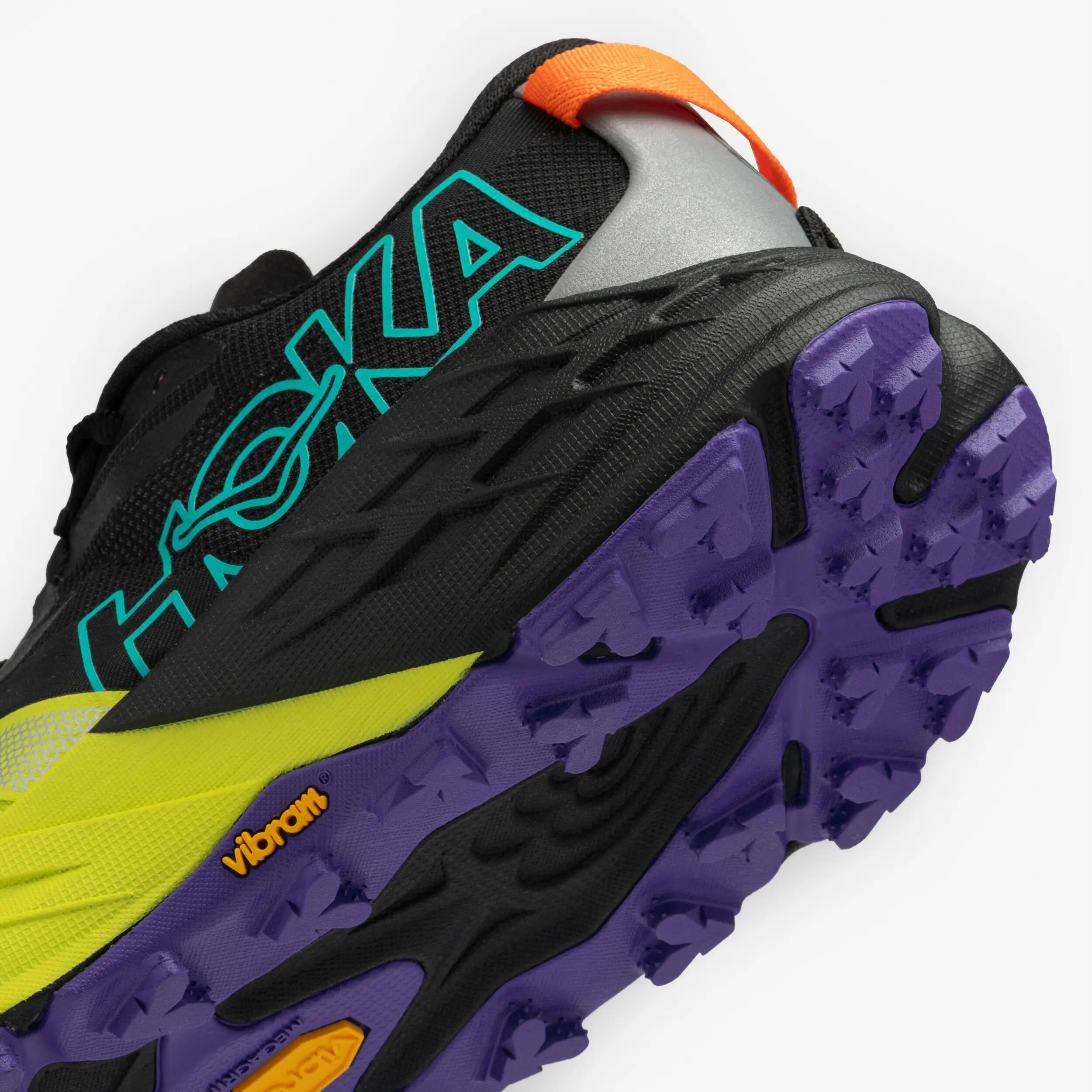 Sabatilles de trail running home Hoka Speedgoat 7 groc i negre  7/7