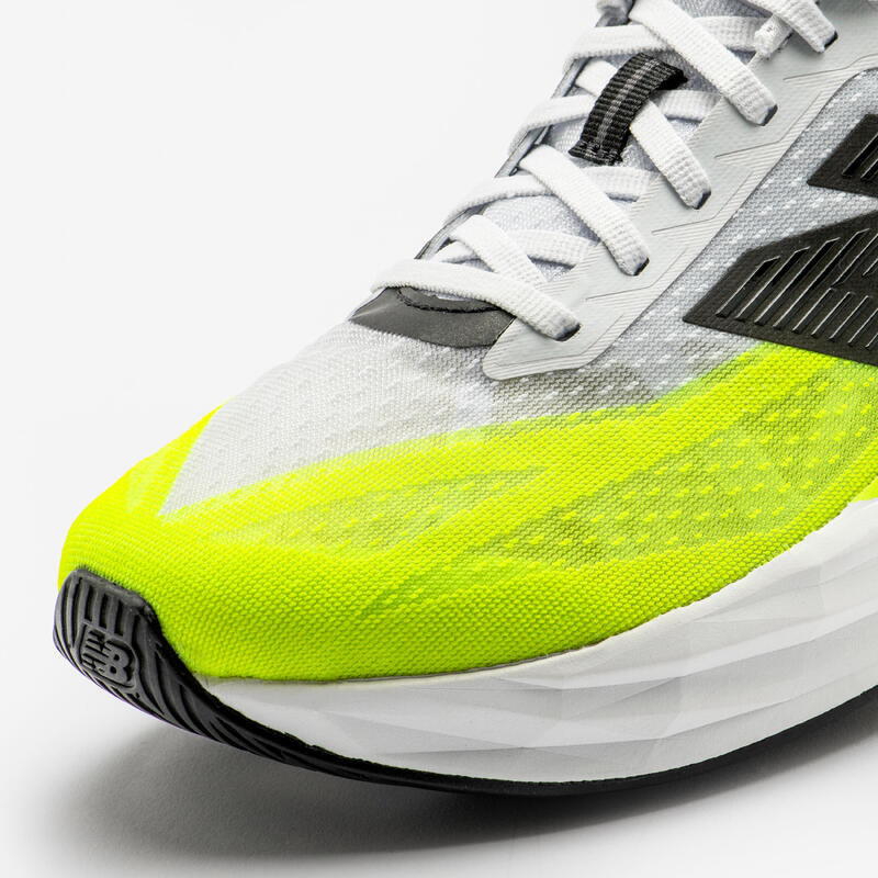 Încălțăminte de alergare, New Balance Fuelcell Rebel V5 Galben Bărbați