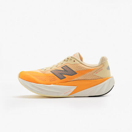 Chaussures de running Femme, New Balance Fuelcell Rebel V5 blanches