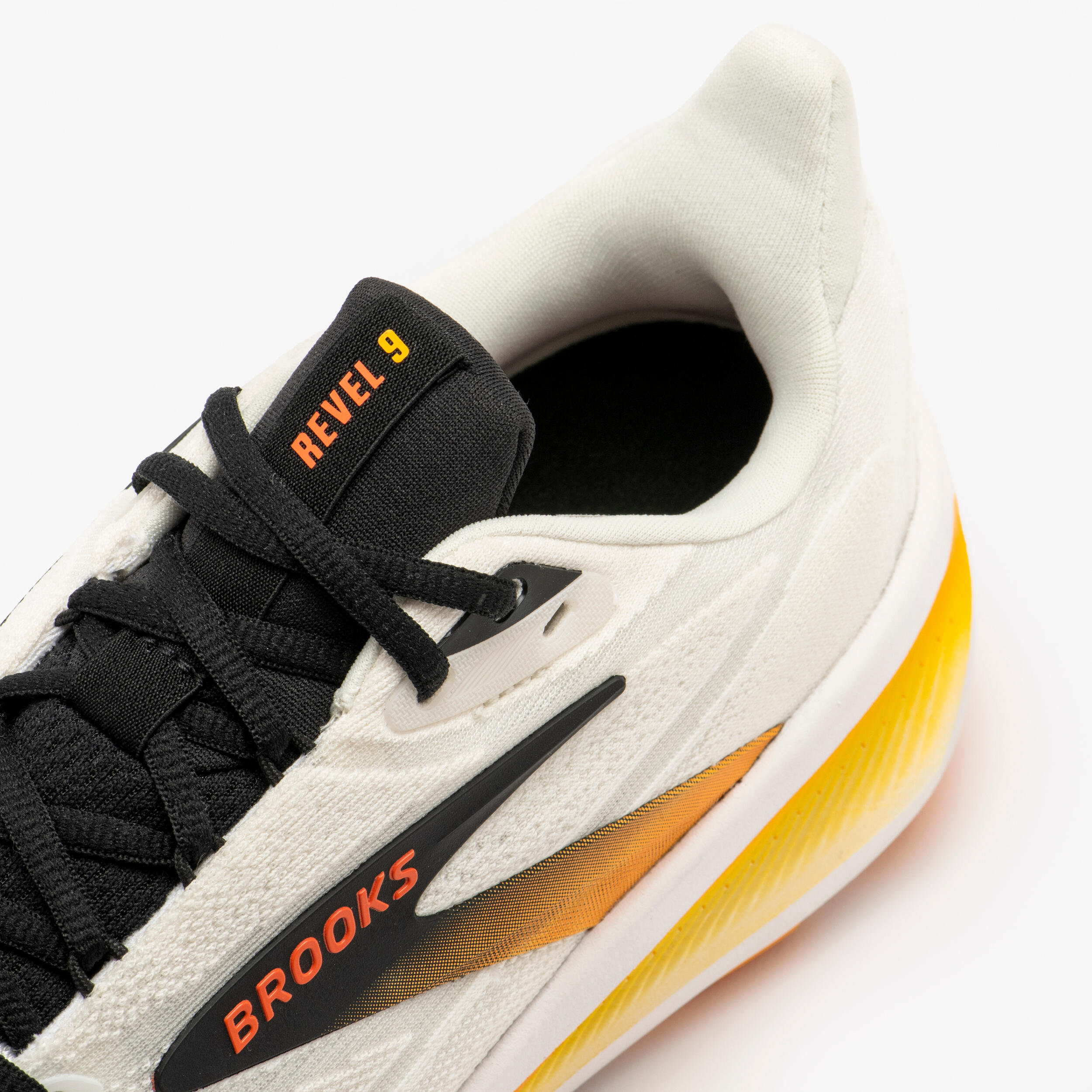 Chaussure de running homme, Brooks Revel 9 blanche et orange 6/7
