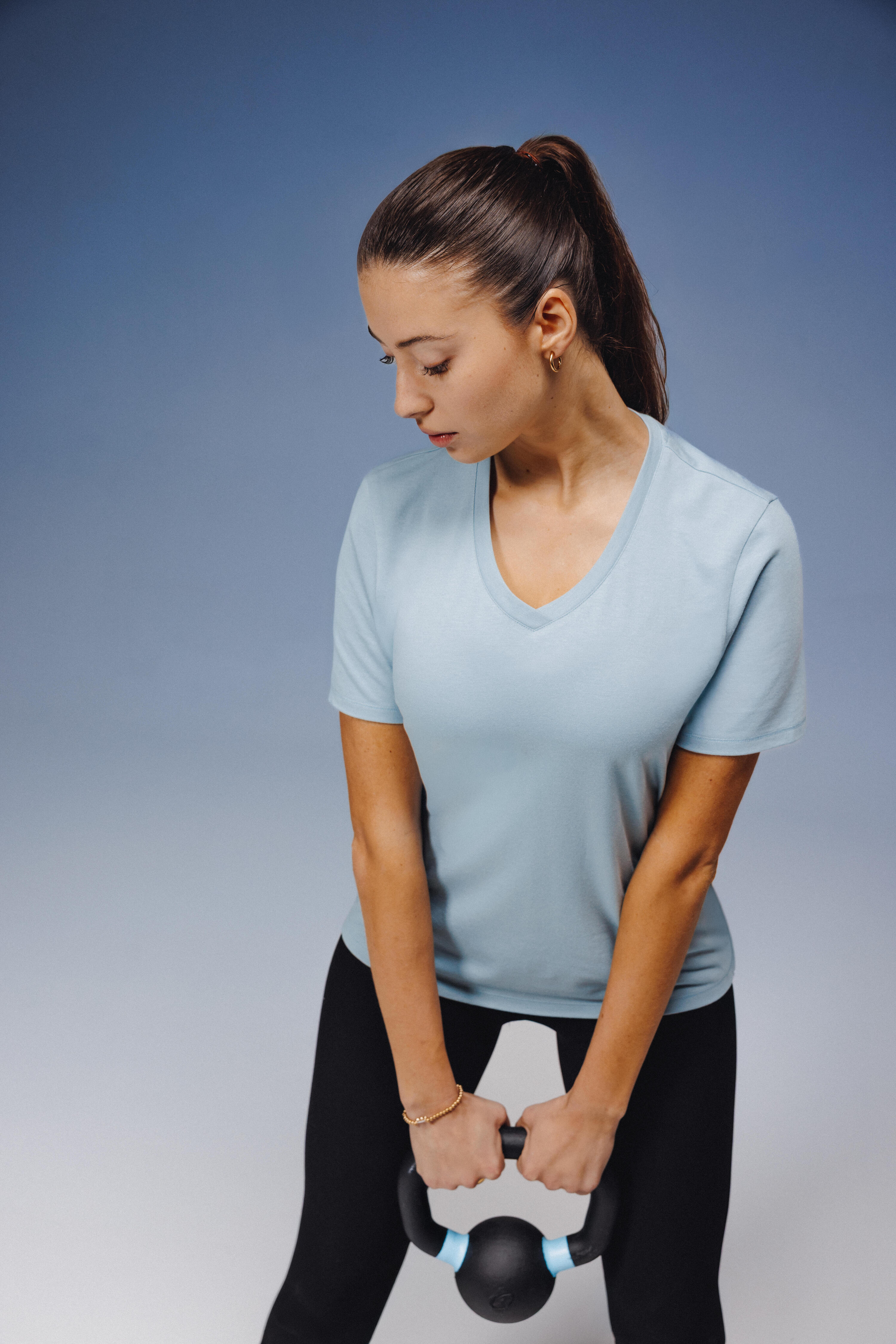 Camiseta Mujer Azul Coolmax Cuello V 7/9