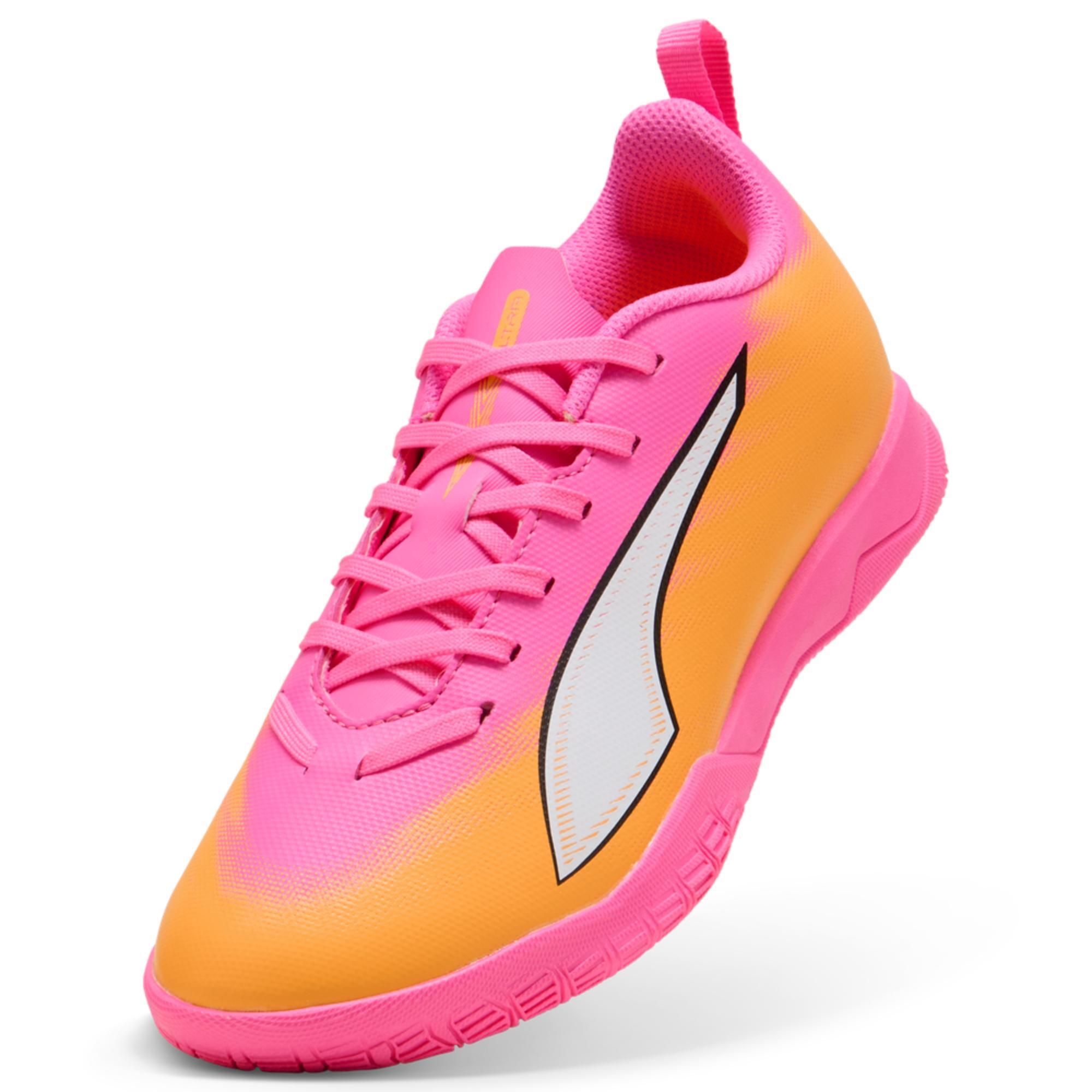 Buty dla dzieci do piłki nożnej halówki PUMA ULTRA 6 PLAY IT Jr Poison Pink 2/3