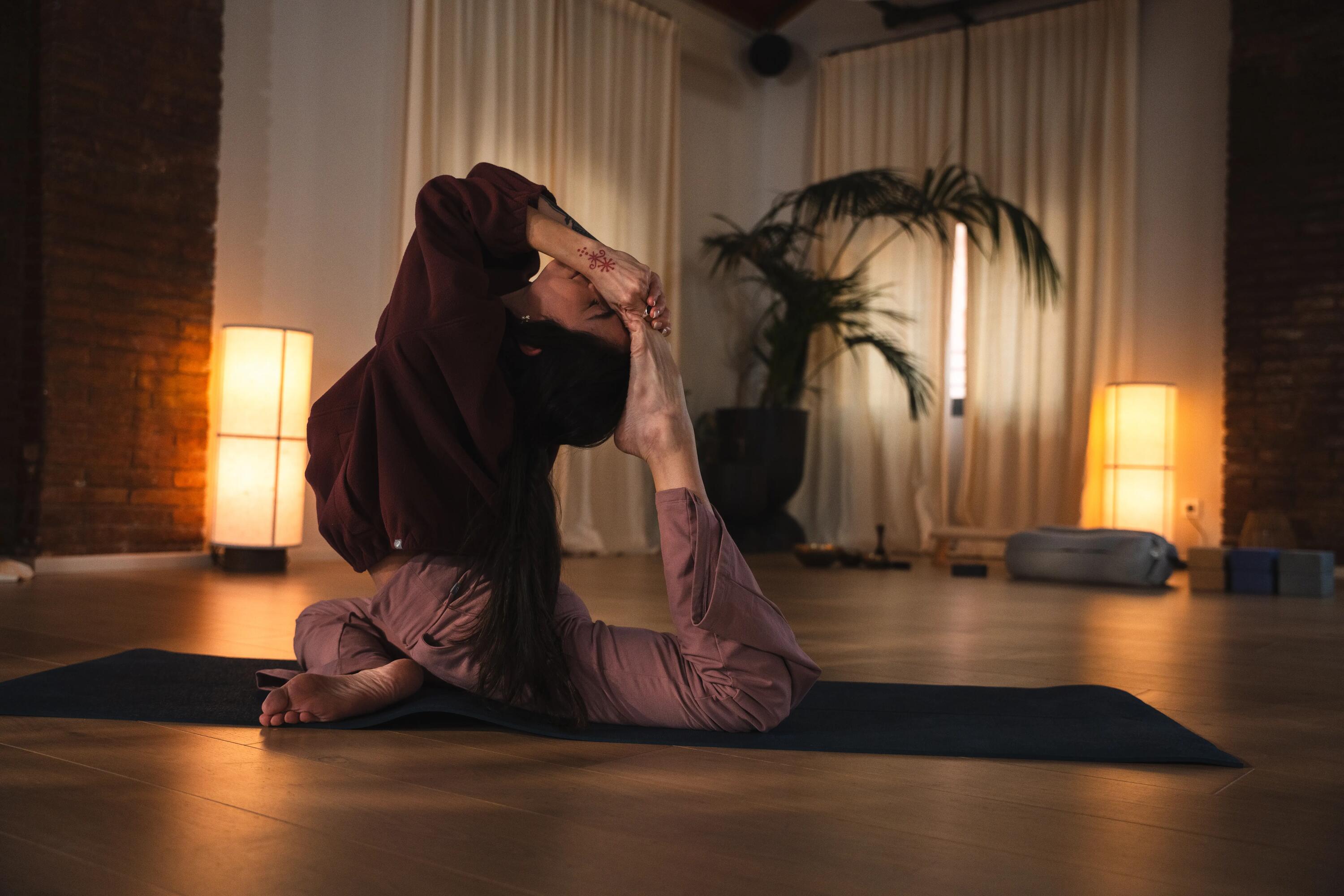 Pantaloni de yoga moi Taupe Damă 15/20