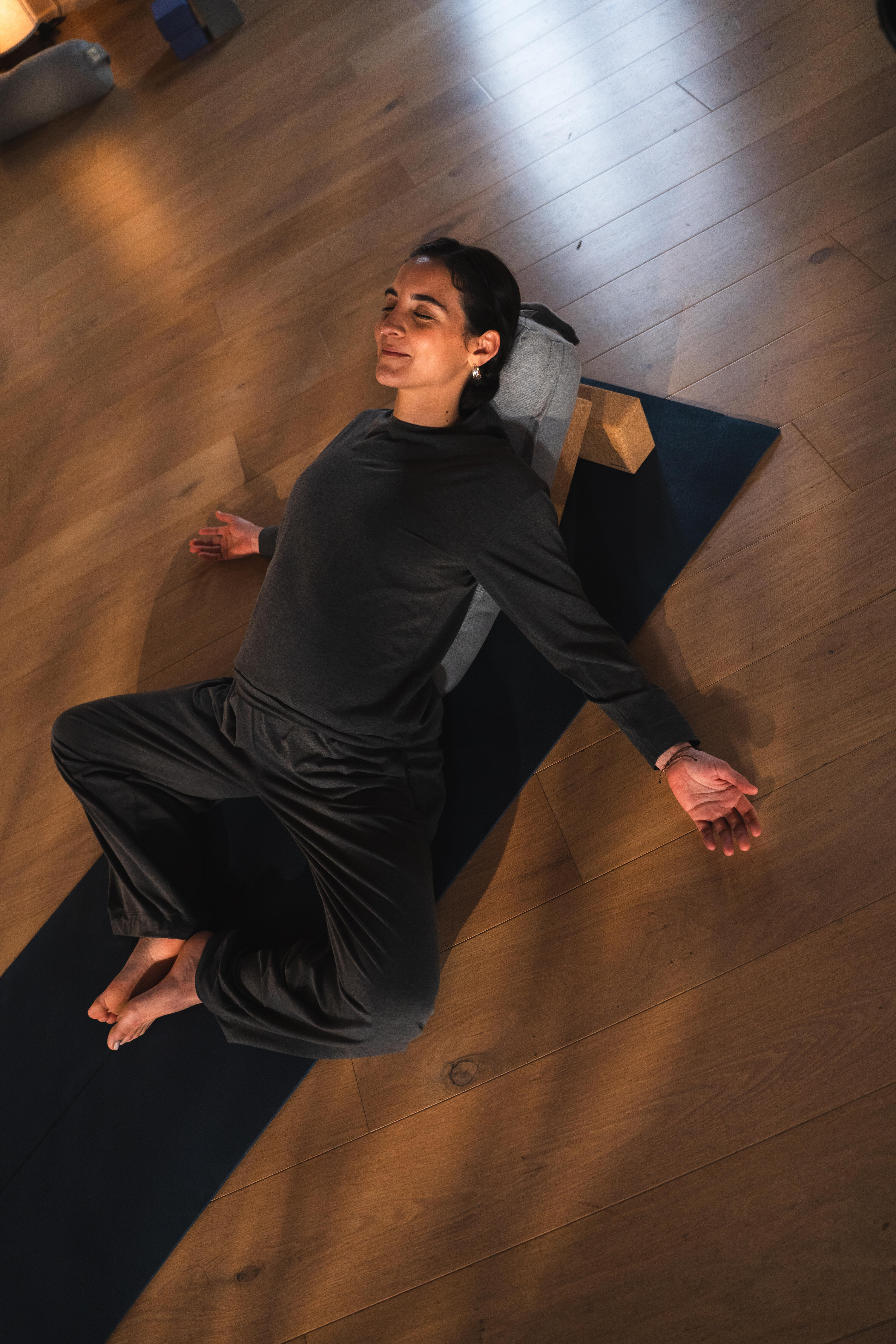 Yogashirt lange mouwen voor dames zachtgrijs 2/10